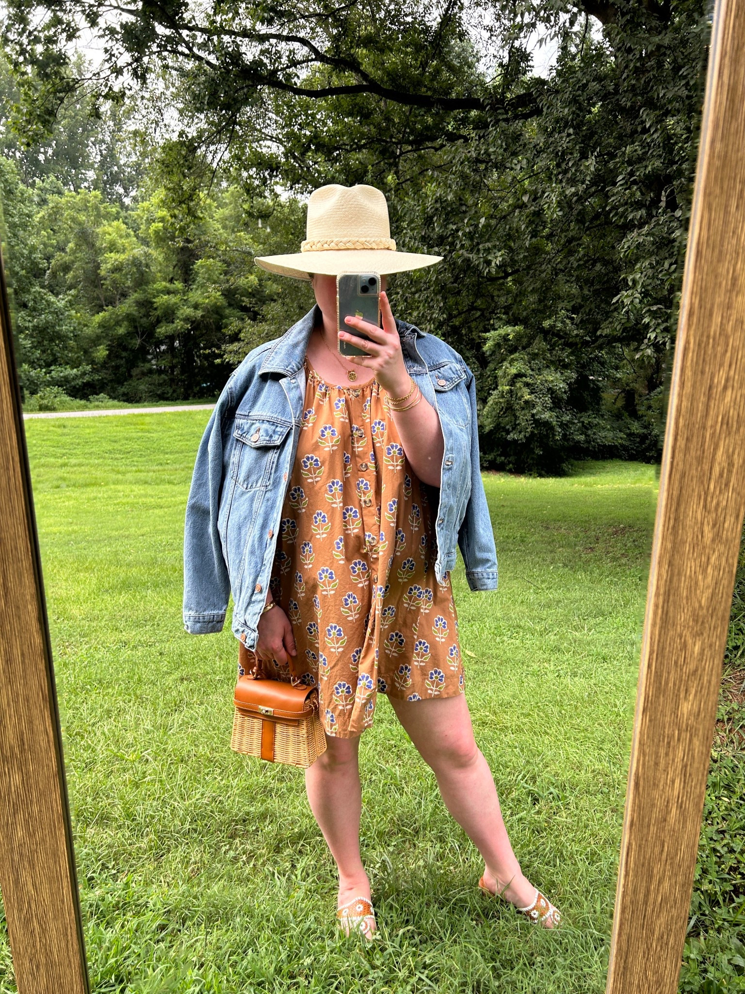 
summer outfits, cute summer outfits, coastal outfits, beachy summer style, vacation outfits, resort wear, holiday weekend outfits, 4th of july outfits, memorial day outfits, labor day outfits, patriotic outfits, red white and blue outfits, summer party outfits, summer bbq outfits, summer travel looks, summer getaway outfits, summer fashion 2025, lightweight clothing, hot weather outfits, breezy summer looks, coastal cowgirl outfits, nautical style, linen outfits, sundresses, swimsuit coverups, flowy skirts, crop tops, matching sets, casual summer style, summer dresses, beach vacation outfits, poolside outfits, tropical vacation looks, summer weekend outfits, effortless summer style, relaxed summer fashion, coastal chic, seaside outfits, summer capsule wardrobe