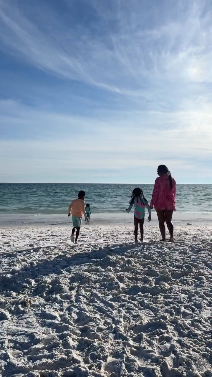 Turns out my favorite place isn’t a place at all. 🤍

Tag your favorite people 🤍🤍

#momof3 #raisinglittles #motherhood #relatablemom #momlife