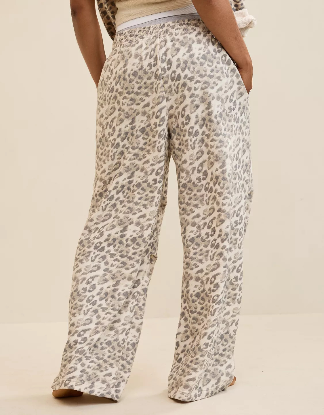 Aerie Go-To Slouchy Sweatpant | Aerie