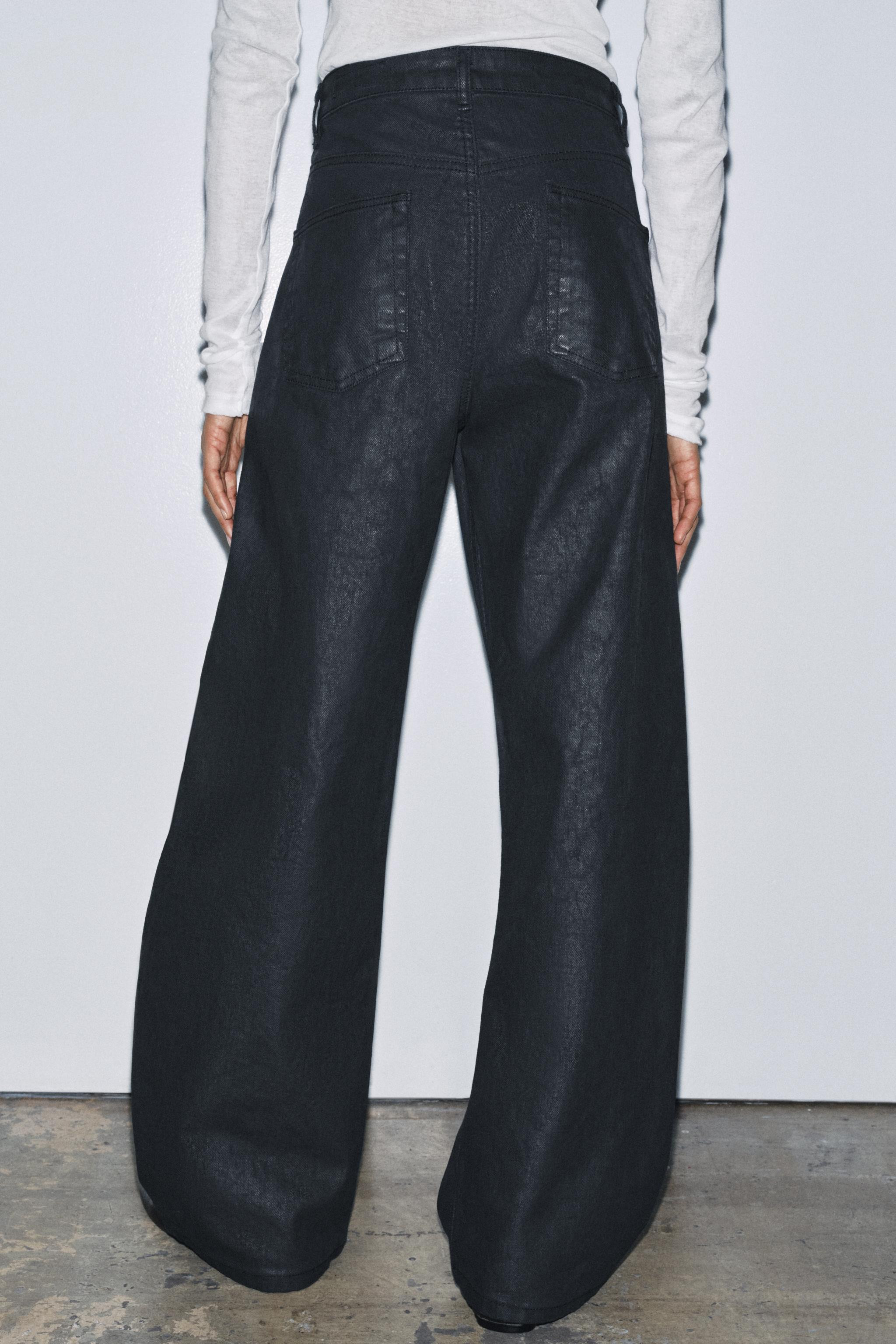 ZW COLLECTION CRACKLED LOW-RISE BARREL JEANS | Zara UK
