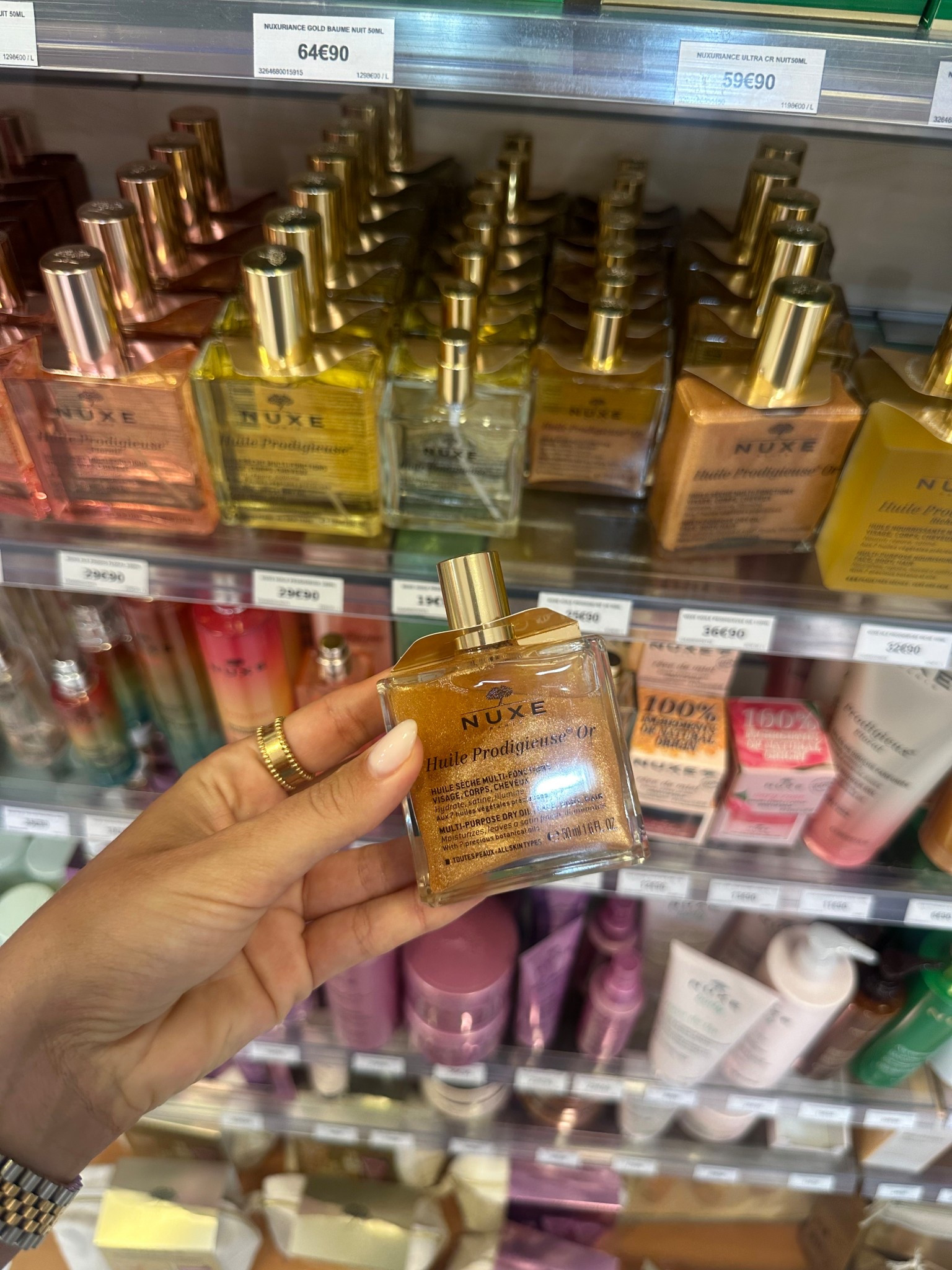 The best body oil!!! Perfect for holidays!