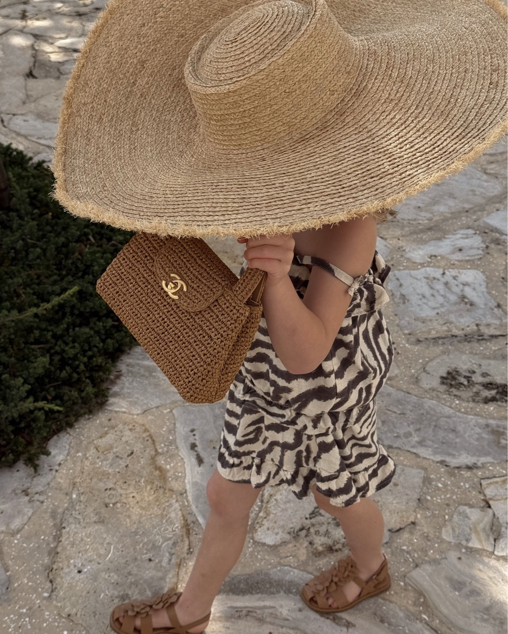 Cutest outfit on the cutest girl 🤎

Little girl outfit, little girl jumper

#LTKBaby #LTKootd #LTKKids