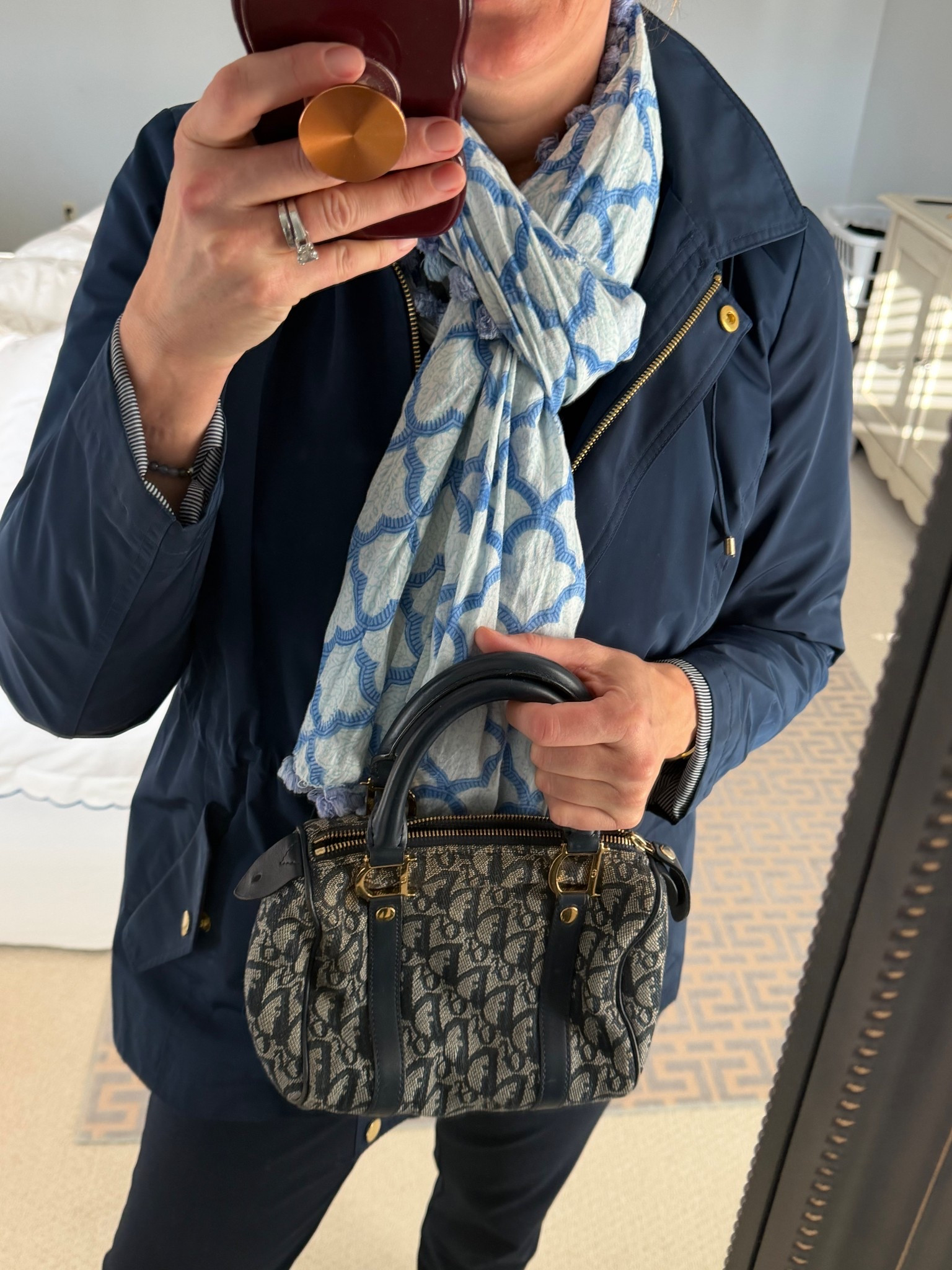 Bag jacket scarf

#LTKWorkwear #LTKSeasonal #LTKootd