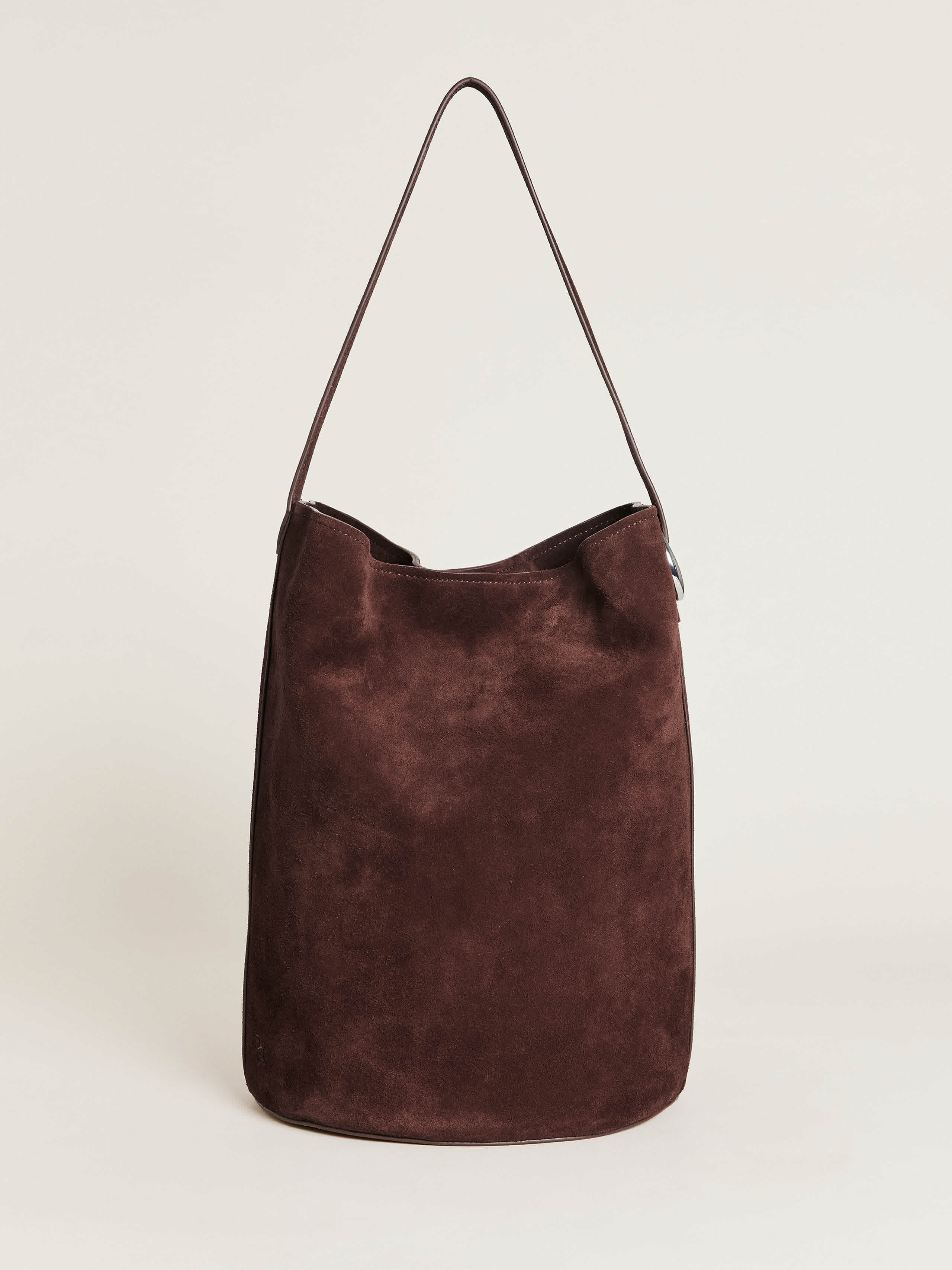 Seleena Bucket Bag | Reformation (Global)