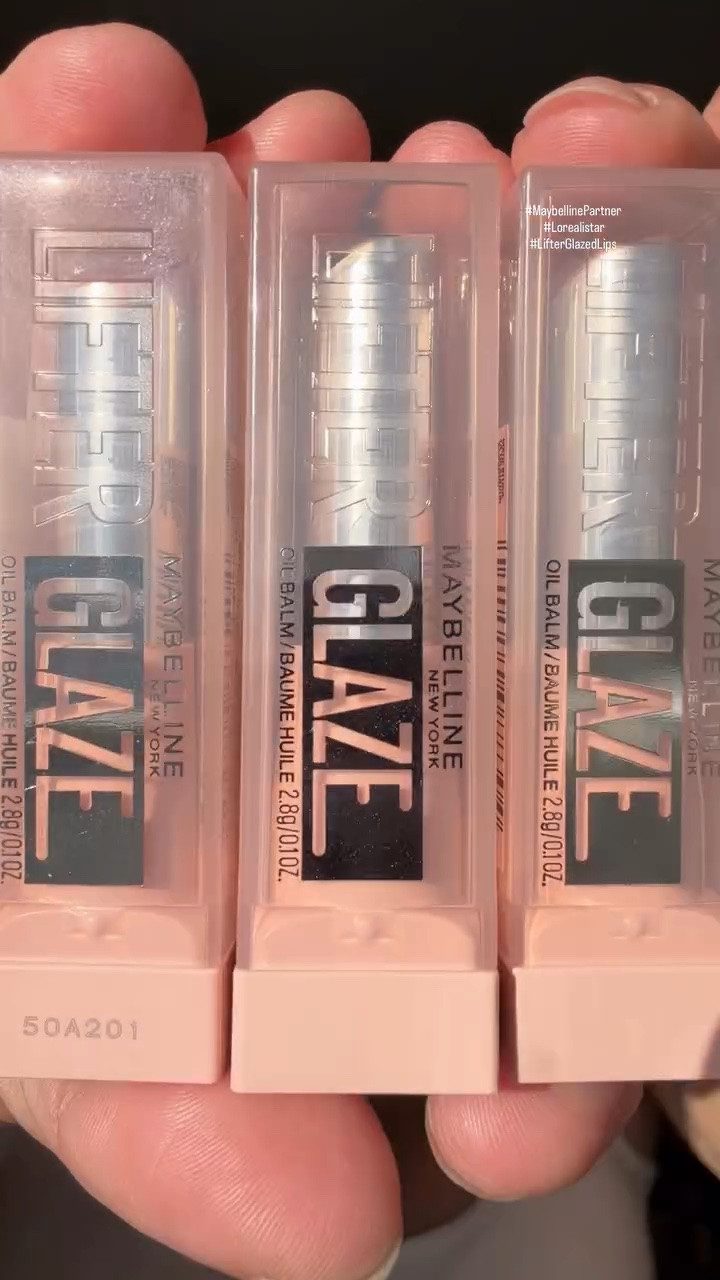#MaybellinePartner 💋✨

I partnered with Maybelline to try the new Lifter Glaze Lip Balm, and it has quickly become my everyday lippie! 💖

I love a sheer, buildable lip color for spring and summer, and this one gives my lips the perfect wash of color, gorgeous glass-like shine, and up to 24-hour hydration. ✨

Which lip shades do you gravitate toward for spring and summer? 🌸☀️

#Lorealistar #LifterGlazedLips @maybelline