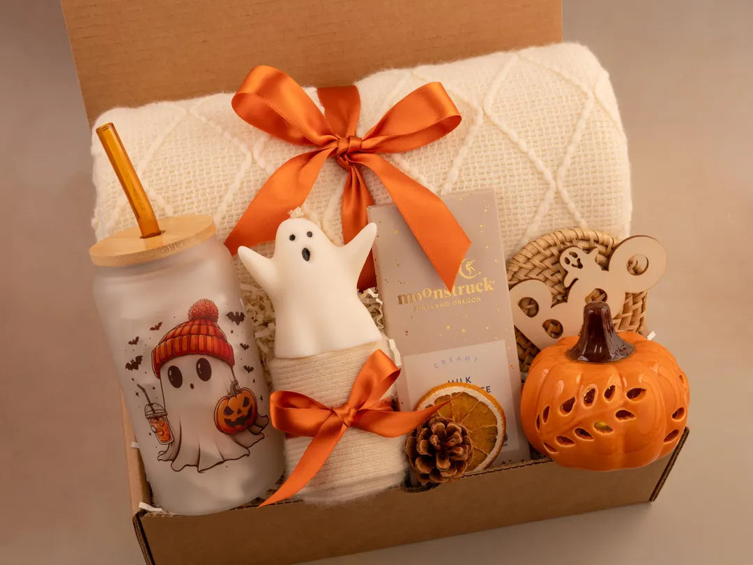 Hygge Fall Gift Box, Boo Basket, Spooky Season Gift, Cozy Fall Gift Set, Harvest Gift, Pumpkin Sp... | Etsy (US)