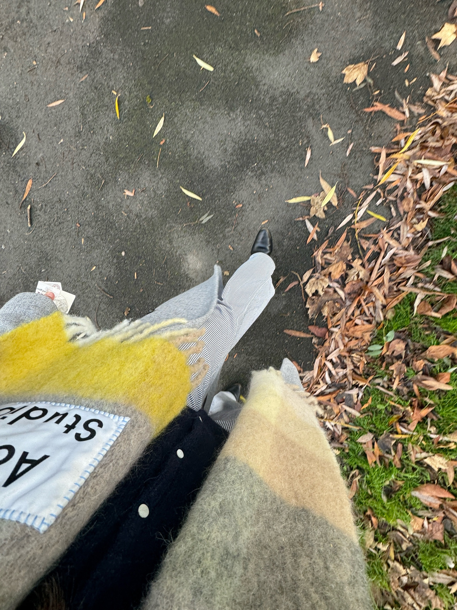 detail shot ✨

outfit inspiration, Arket, fall outfit, leather ankle boots, Acne studios scarf with fringes, Ganni, striped high rise wide jeans, Nederland.

#LTKeurope #LTKstyletip #LTKSeasonal