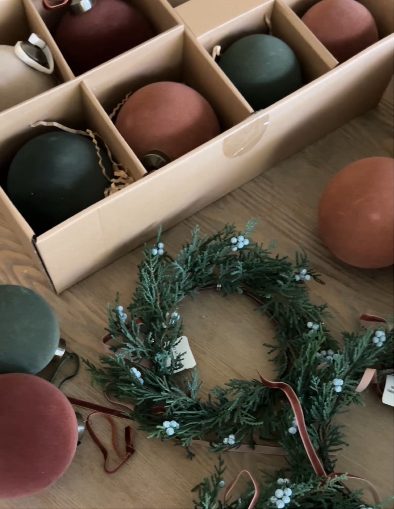 Free shipping going on right now!! Best time to stock up on holiday favs from
McGee and co


#LTKFindsUnder50 #LTKHoliday #LTKHome