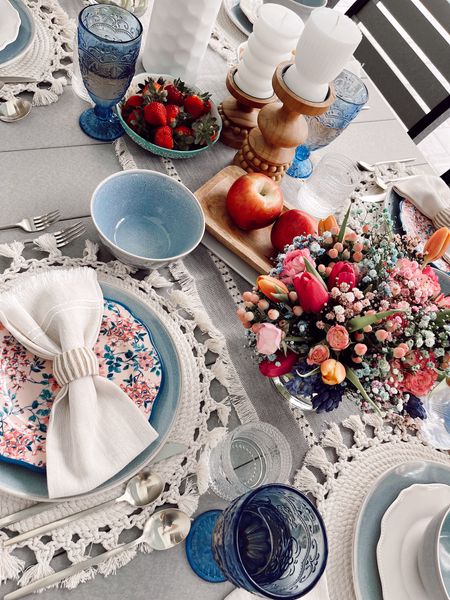 Springing in with my favorite tablescape items!! 

#spring #tablescape 

#LTKhome #LTKSeasonal #LTKstyletip