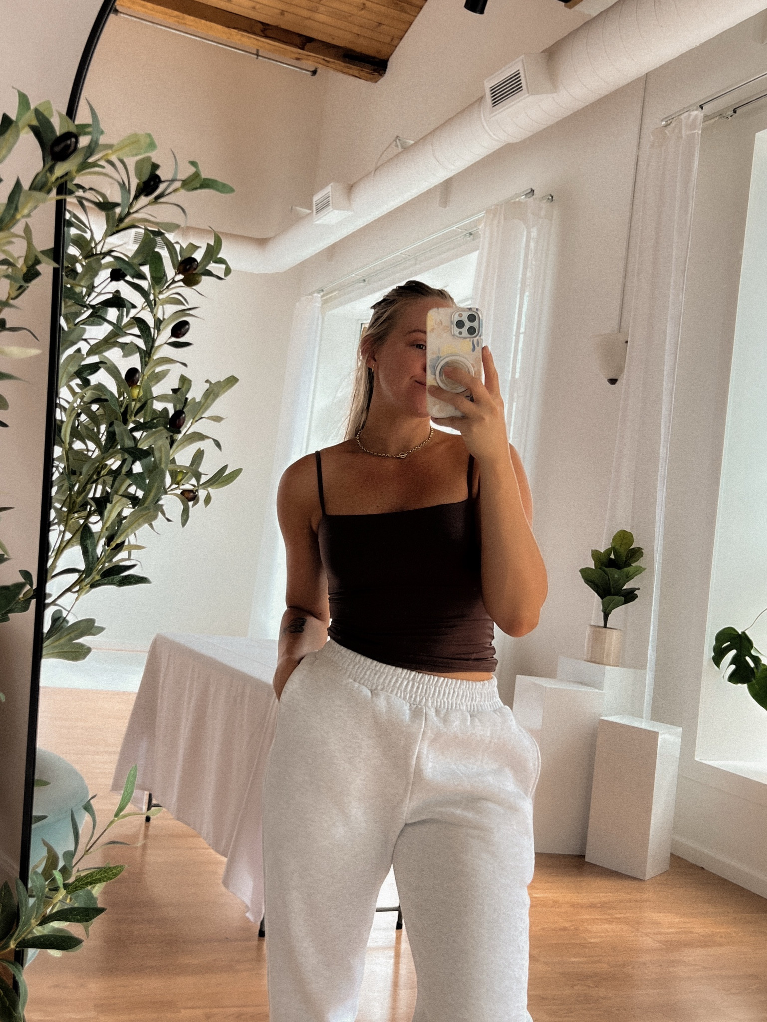 double lined tank that’s a new staple 

#LTKSeasonal #LTKautumn #LTKFindsUnder50