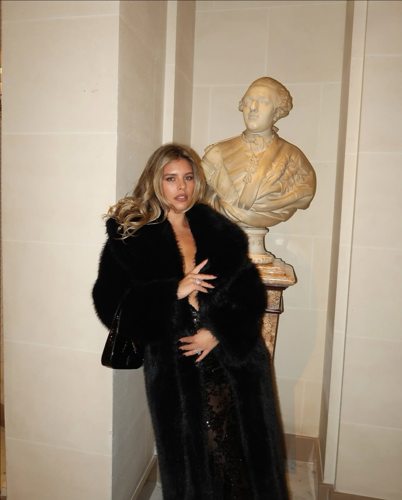 NYE in Paris 🖤 

#LTKSeasonal #LTKParties