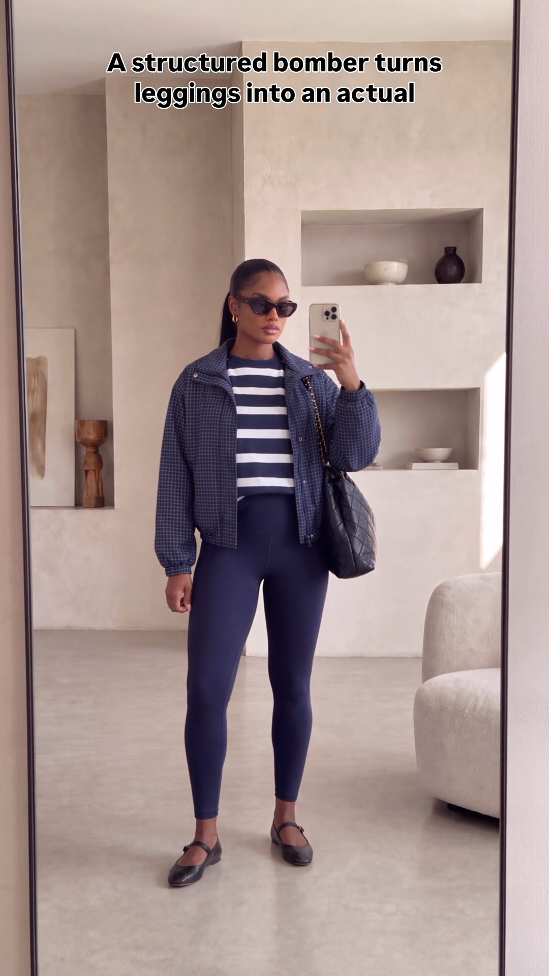 The easiest way to make leggings look like an outfit instead of gym clothes? Add the right jacket.

A barn jacket gives it polish.
A sherpa makes it feel cozy and intentional.
A bomber adds that cool off-duty edge.

Same easy base. Completely different energy.

Which one are you choosing: 1, 2, or 3?

#AthleisureStyle #ActivewearOutfits #CasualChic #OutfitFormula #EverydayStyle

#LTKootd