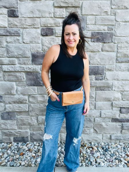 This just might be my favorite way to wear the DiMarco crossbody bag.  Do you like it as a shoulder bag, crossbody or belt bag??

#LTKover40 #LTKmidsize #LTKstyletip