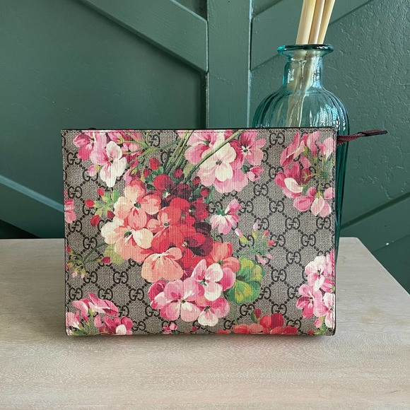 Mint Gucci Supreme Blooms Pink Clutch Bag Cosmetic Pouch | Poshmark