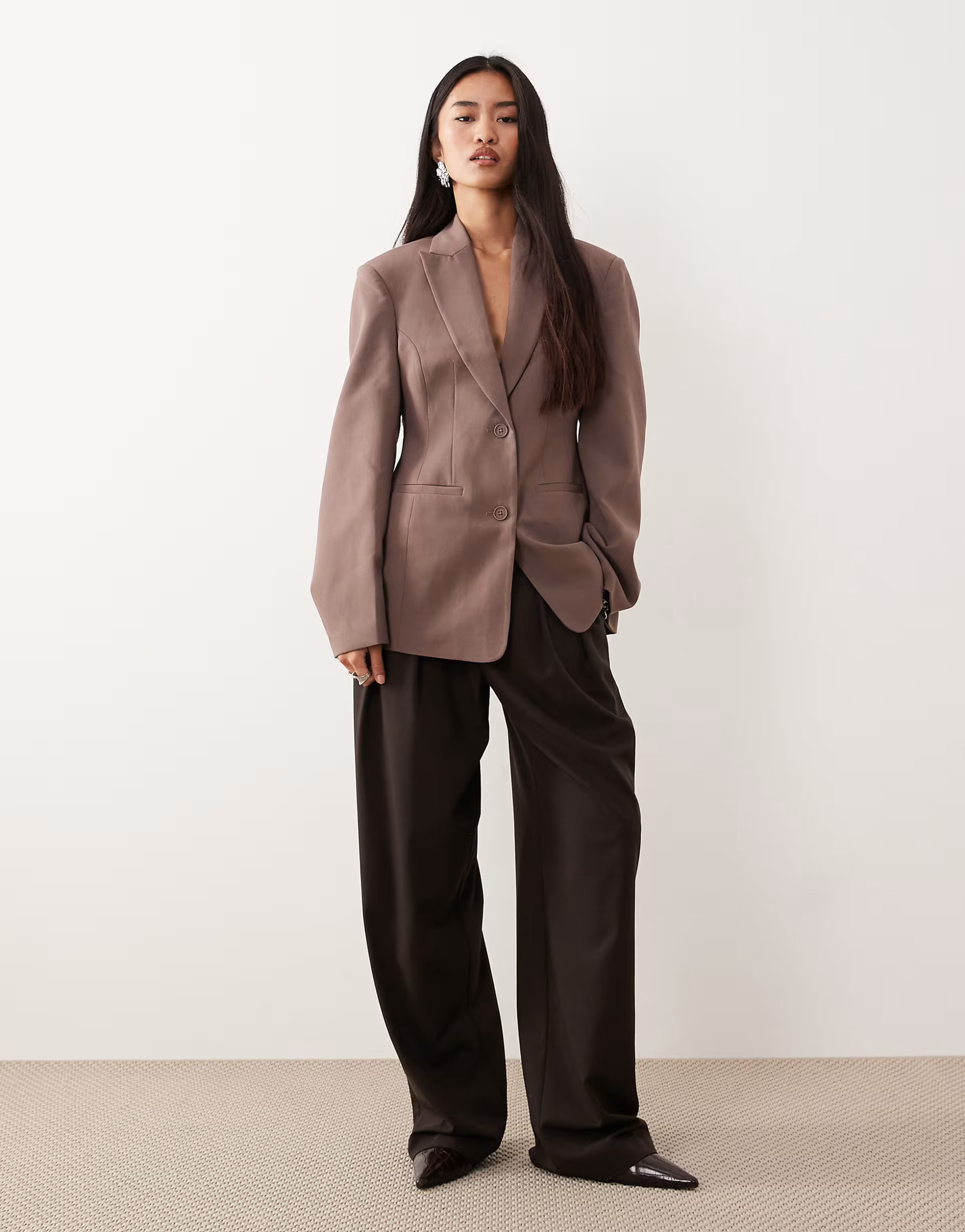 ASOS DESIGN tailored molded hips blazer in brown | ASOS | ASOS (Global)
