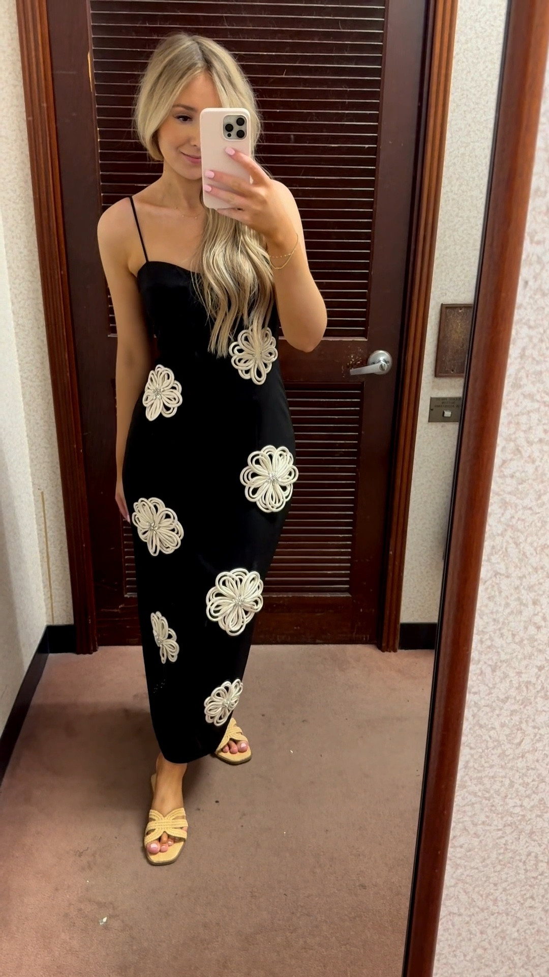 this holiday dress is magic!! 

antonio melani | dillard’s | black dress | holiday party outfit | christmas party outfit | holiday fashion | little black dress | new year’s eve dress | NYE outfit | holiday looks 