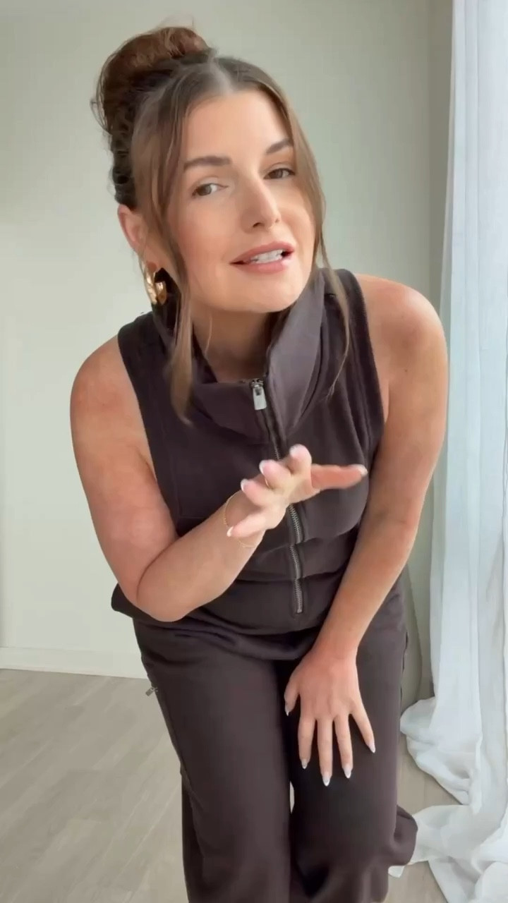 Spring outfit 
Jumpsuit 

#LTKootd #LTKSeasonal