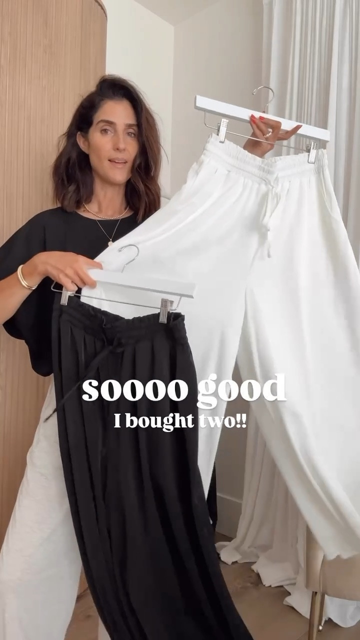 Soo good I bought two! I’m just shy of 5-7” wearing the size small tee and pants! 
#stylinbyaylin #aylin

#LTKgrwm #LTKootd #LTKOver40