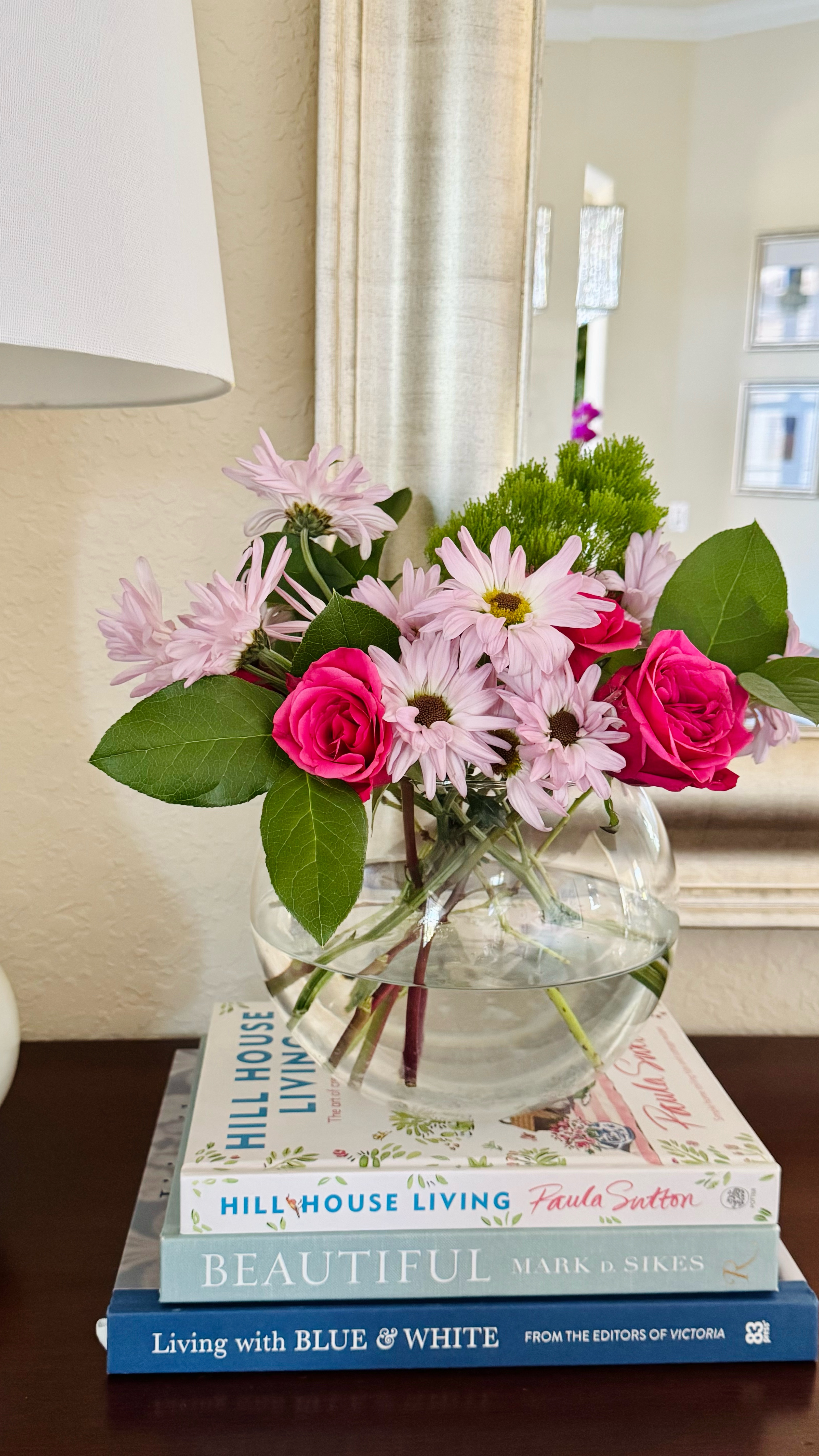 I love creating beautiful vignettes throughout my home, using coffee table books! 🩵🤍🩷

Home Decor | Spring Decor | Spring Vignettes | Spring Centerpiece #amazonhome 

#LTKFindsUnder50 #LTKStyleTip #LTKWatchNow #LTKHome