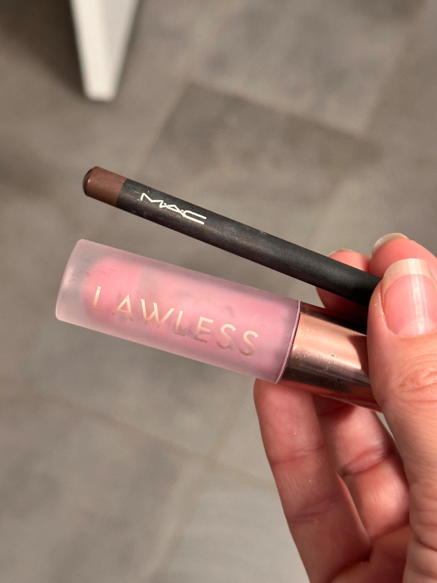 Favorite lip duo currently!
Mac lip pencil in stone
Lawless in lavender sorbet 