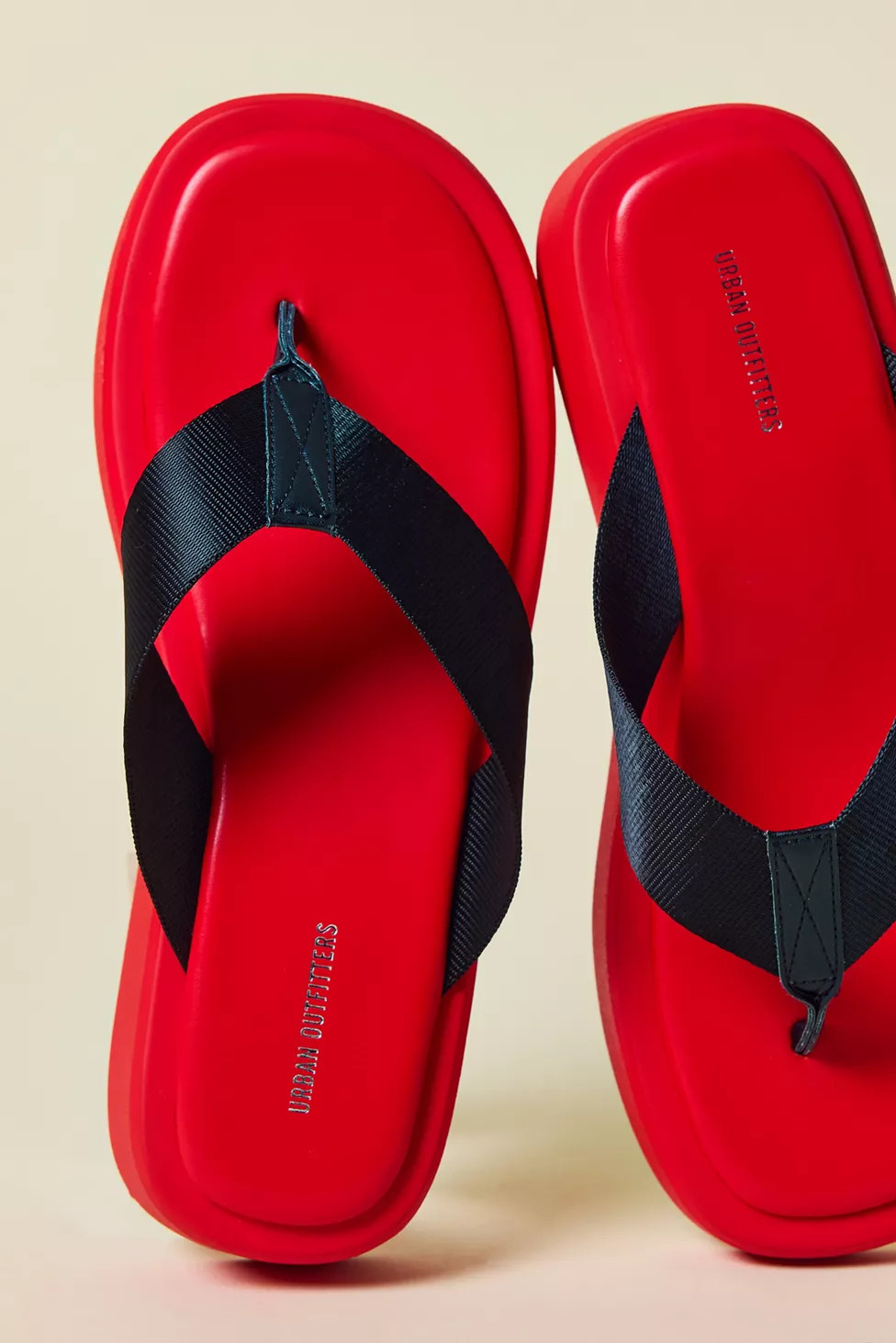 UO Gemma Platform Thong Sandals | Urban Outfitters (US and RoW)