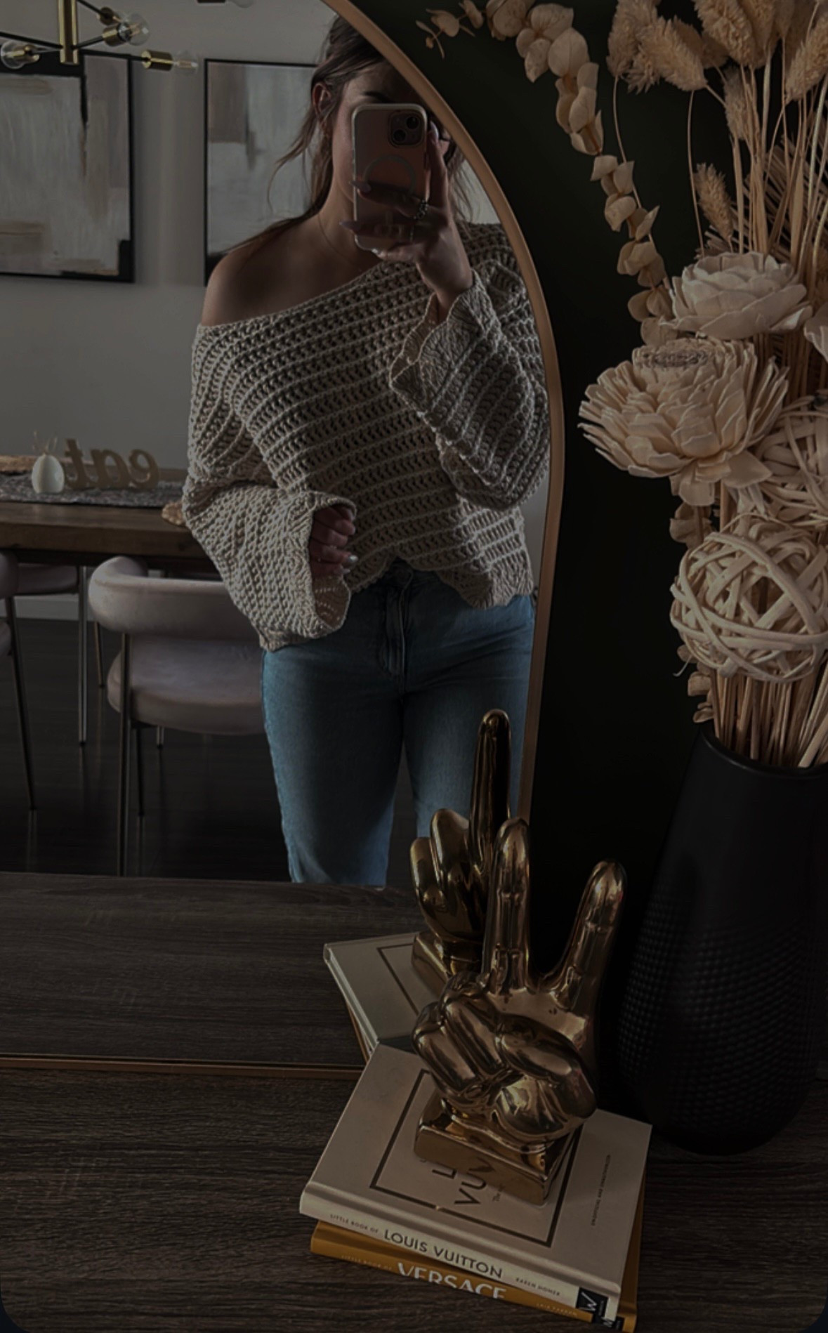 Wearing a large - I sized up for an off the shoulder fit ! 
I linked a similar style that’s also adorable and has more colour options ! 

#LTKspring #LTKcanada #LTKstyletip