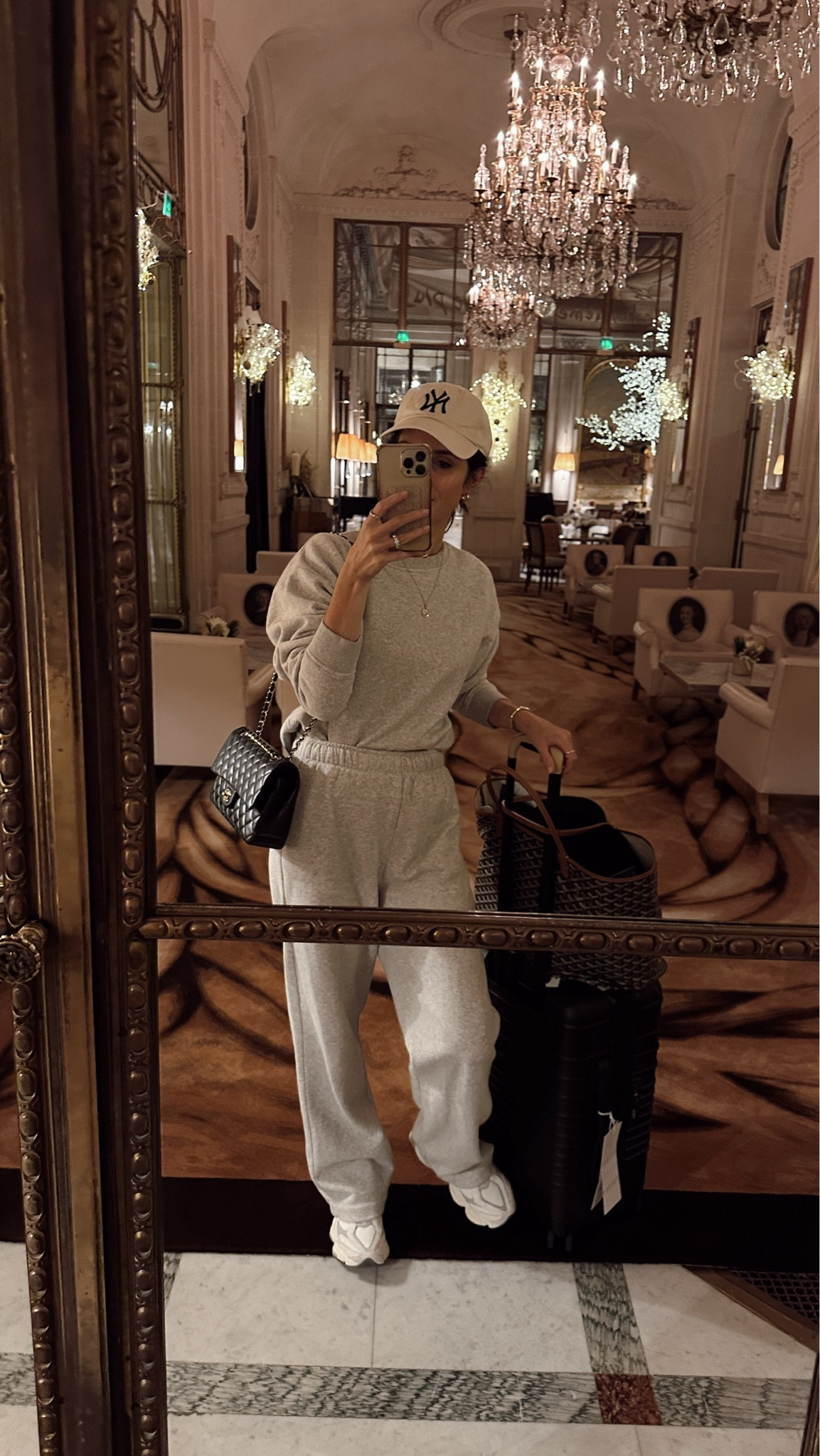 Just saw that my set is on SALE❗️ Linking the white set I own and love below. I'm just shy of 5-7" wearing the size XS joggers and small sweatshirt✨
StylinByAylin, Aylin 

#LTKActive #LTKTravel #LTKSaleAlert