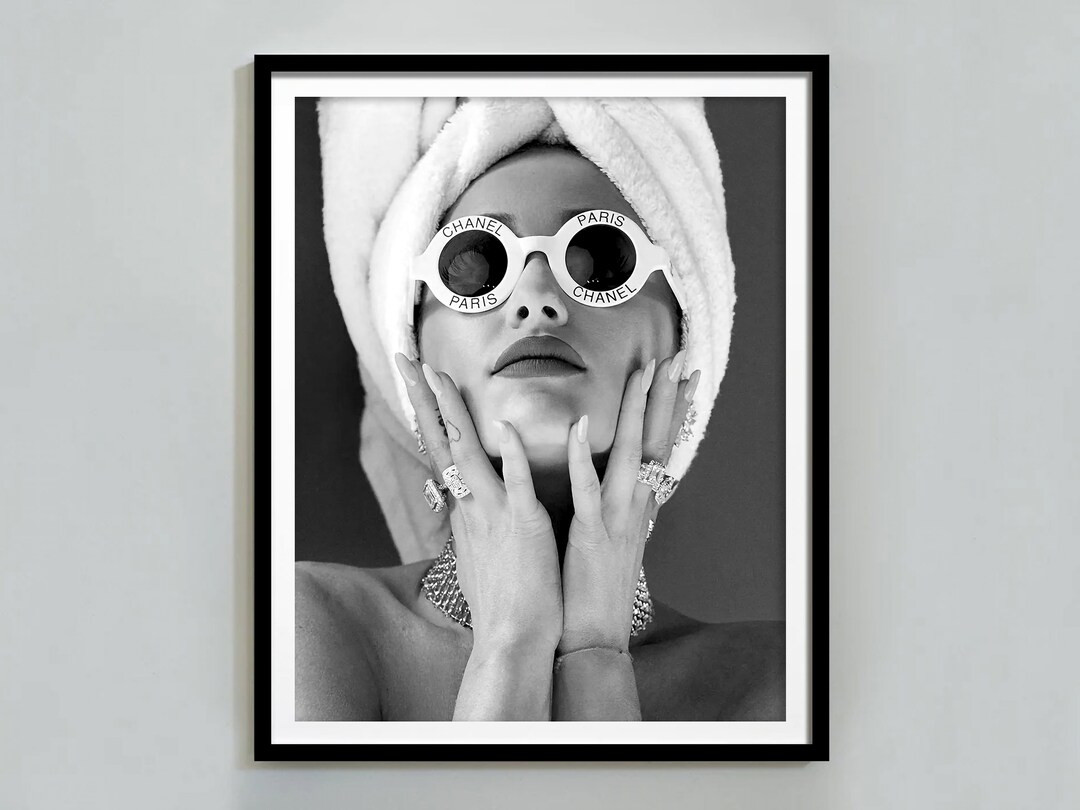 Luxury Fashion Poster, Black and White, Vintage Print, Designer Wall Art, Girls Bathroom Decor, T... | Etsy (US)