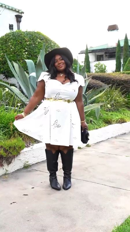 Cowboy take me away! This western look with all the dazzling pieces are affordable and a fun way to participate in the trend✨

Western Outfit, Country Concert Outfit, Plus Size Fashion 

Dress Size XXL

#LTKfindsunder100 #LTKstyletip #LTKplussize