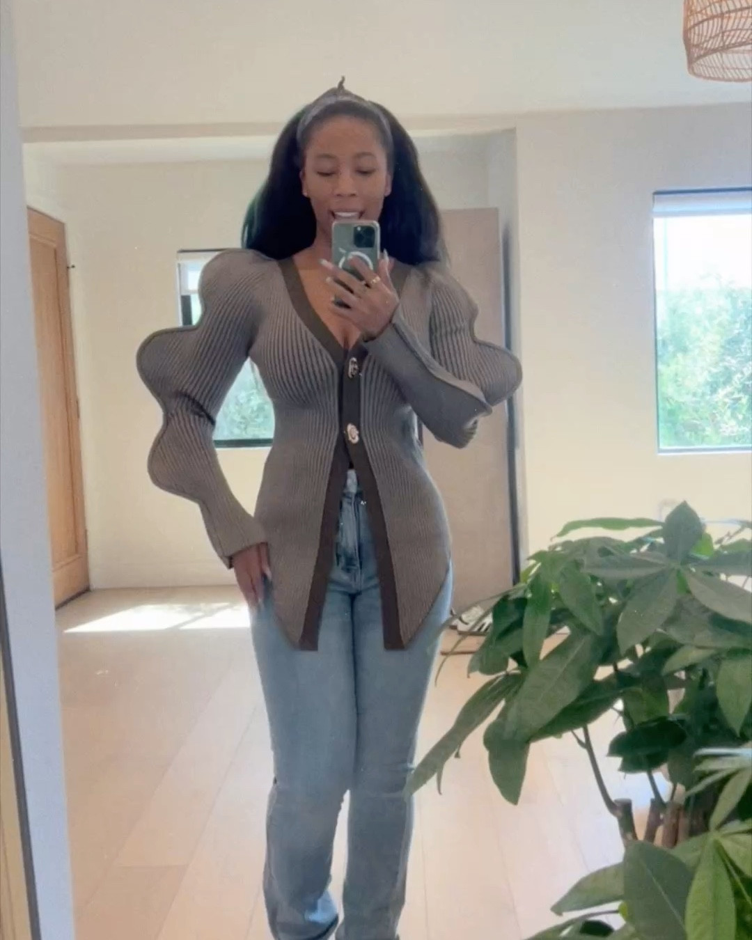 The effects of dressing for your body type and style personalities! 📚

#LTKShoeCrush #LTKStyleTip #LTKBeauty