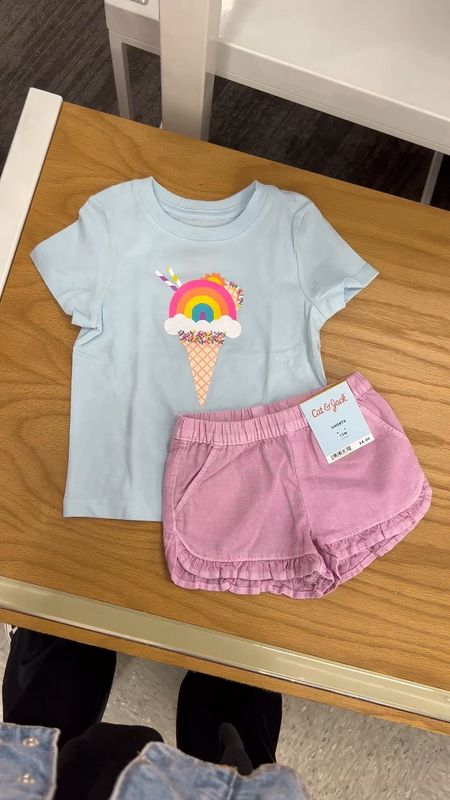 Cat and jack toddler tees and shorts 