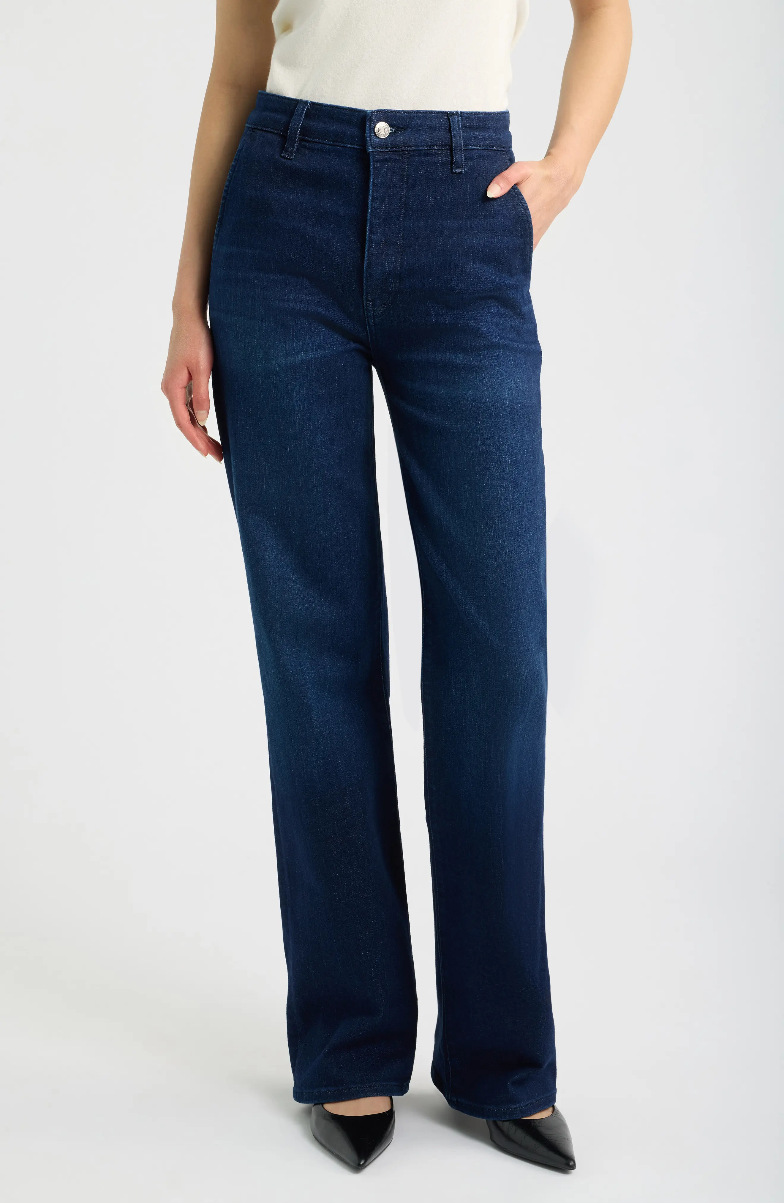 FRAME The High Waist Straight Leg Trouser Jeans in Rinse at Nordstrom, Size 29 | Nordstrom