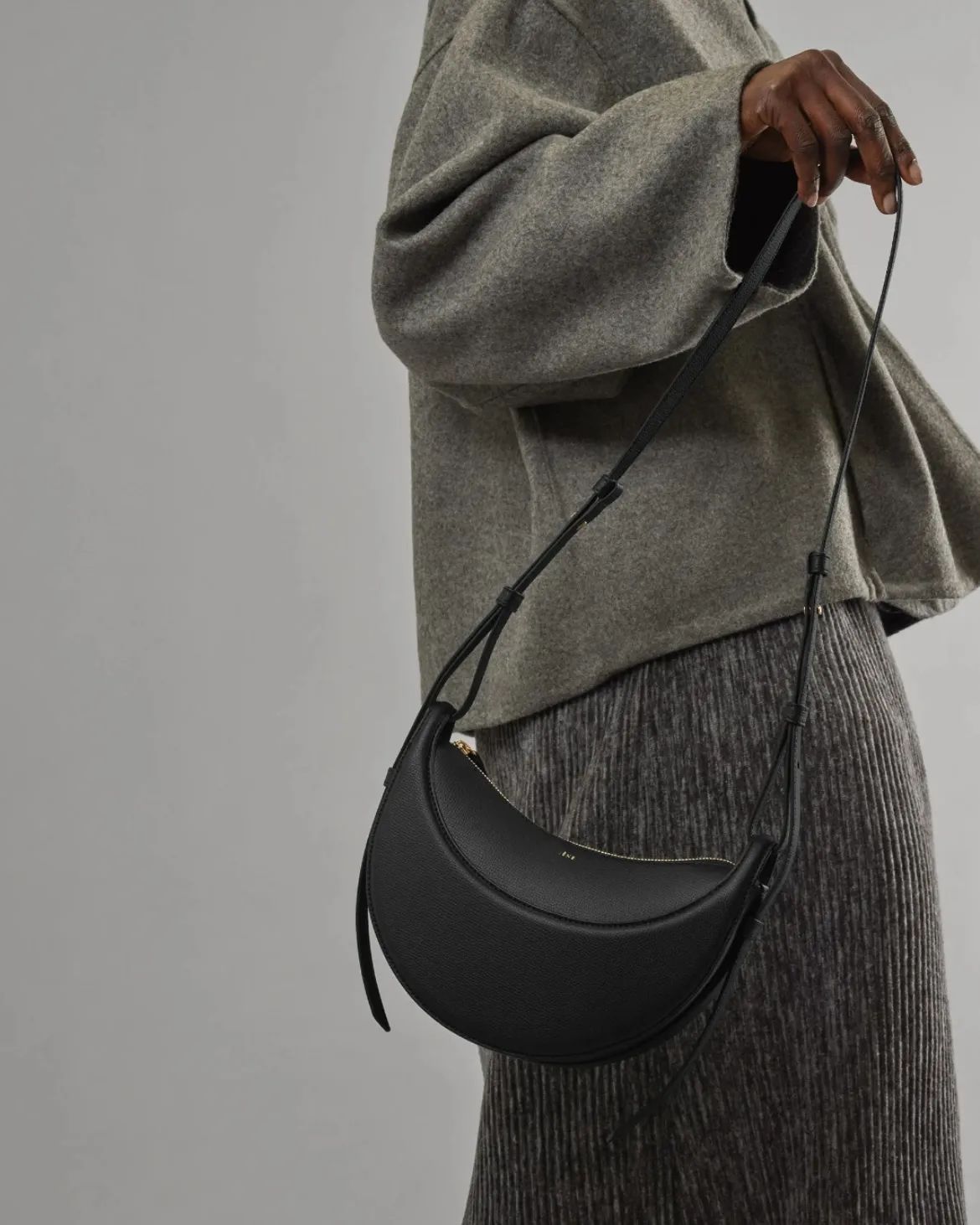 Shoulder designer bag women's crossbody bag black brown cowhide crescent bag hobo shoulder strap ... | DHGate