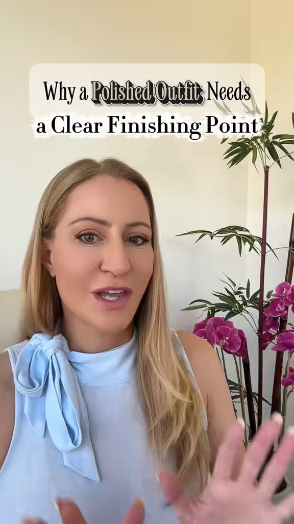 Why do some outfits look polished while others feel slightly unfinished?

Often, it comes down to having a clear finishing point. A refined shoe can complete the trouser line, a belt can define the waist, and a clean neckline can frame the face.

The secret: choose one area to lead and let the rest of the outfit support it quietly.

Shop the polished pieces that make this principle easier to recreate. 🤎

#LTKStyleTip #PolishedStyle #ClassicStyle #NeutralStyle #OutfitIdeas #StyleOver40

#LTKOver40
