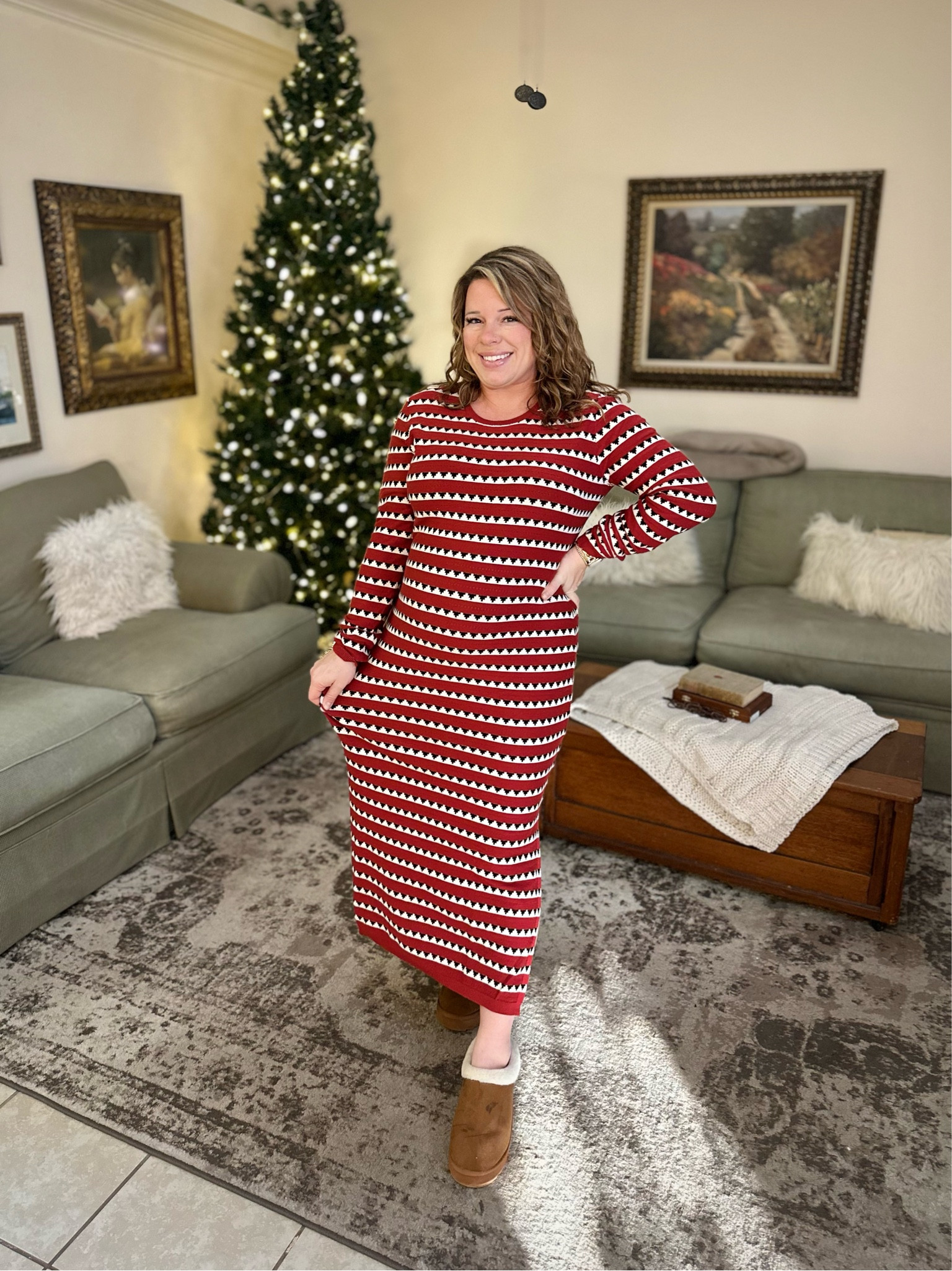 Christmas morning comforts!!!! Wake up and wear this and you are ready to open all the gifts for Christmas .

#LTKHoliday 

#LTKMidsize #LTKBump