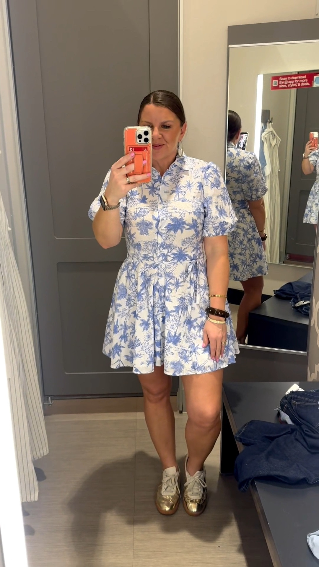 Absolutely loving all the fun Spring finds at Target. 

Target new arrivals, try on, spring dress, spring break, floral dress 