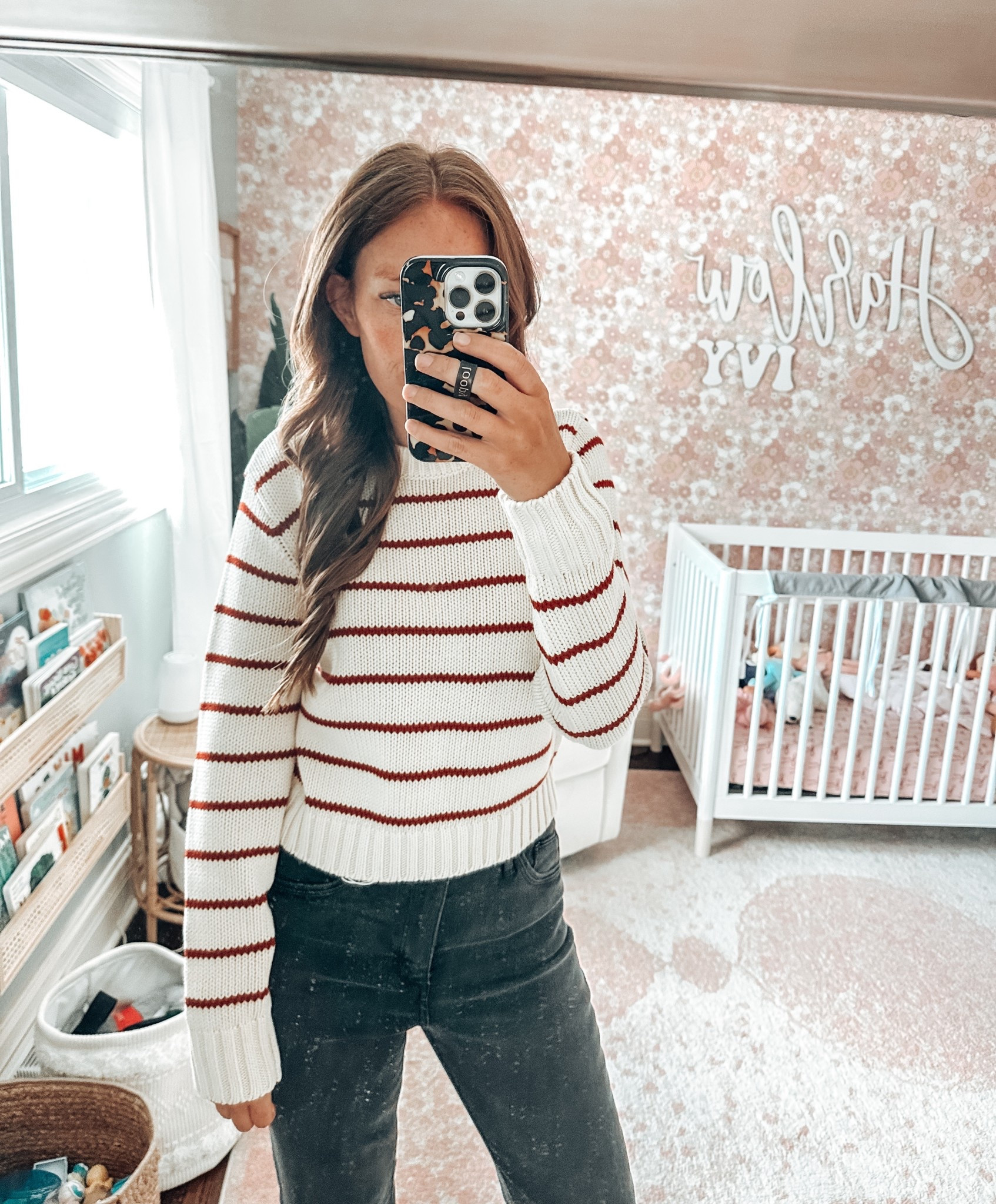 Wearing a M in sweatshirt (tts, cropped) and a size 8 in jeans 

These jeans are my fav because they have an elastic band at the top so they are actually comfy to wear. 


Fall / sweater / fall outfit / jeans / Nordstrom anniversary sale / Nordstrom sale / sale  

#LTKSeasonal #LTKSaleAlert #LTKFindsUnder100