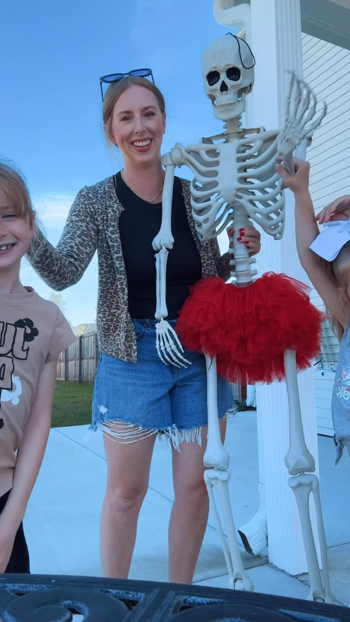 Kiki the skeleton is back! Usually decked out in accessories- she is a family favorite. Only $25!

#LTKHome #LTKSeasonal