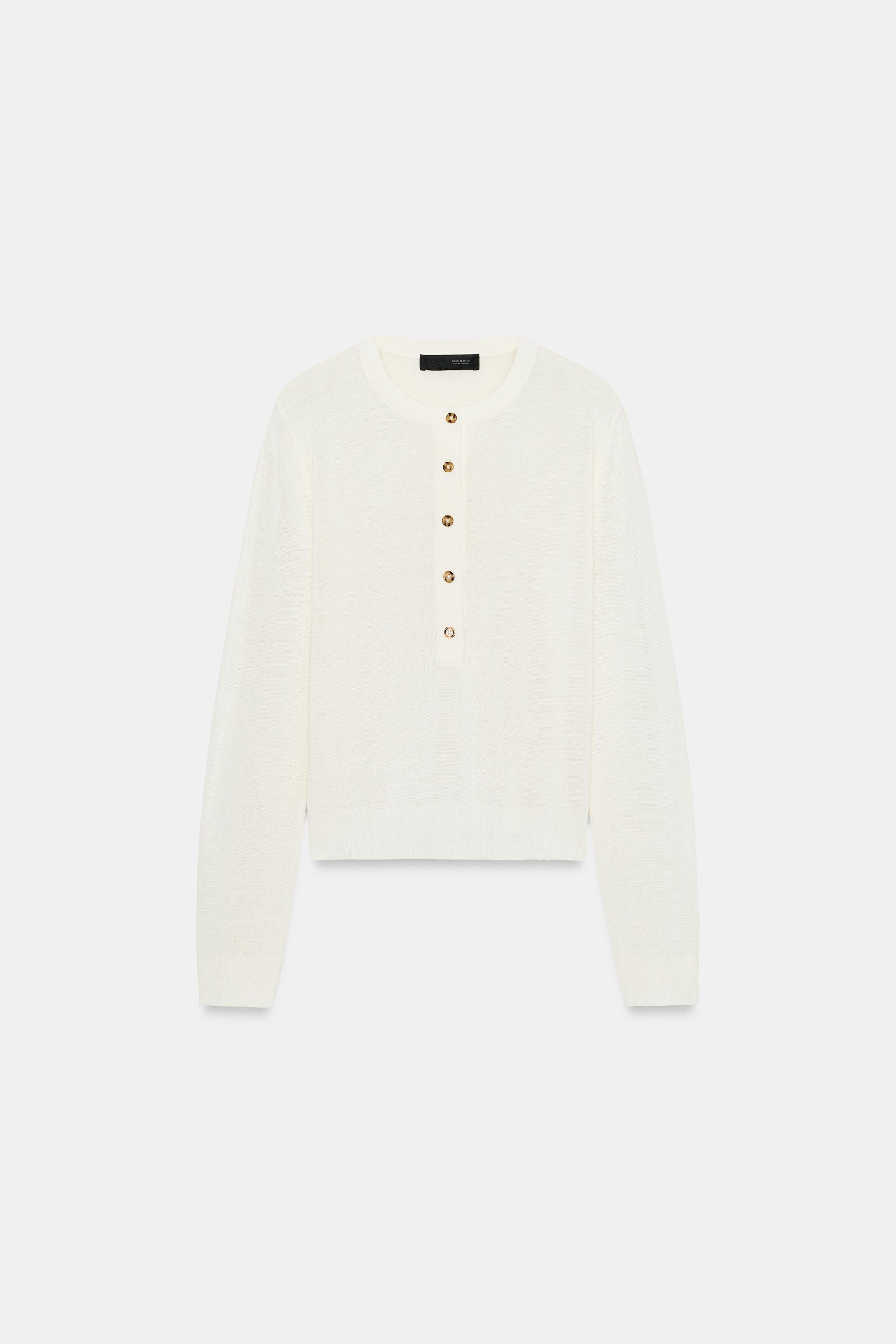 Round neck long sleeve jumper. Front buttons. | Zara US