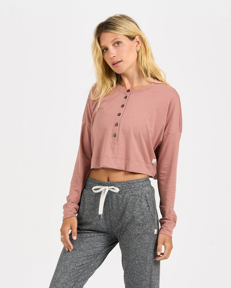 Avalon Henley | Vuori Clothing (US & Canada)