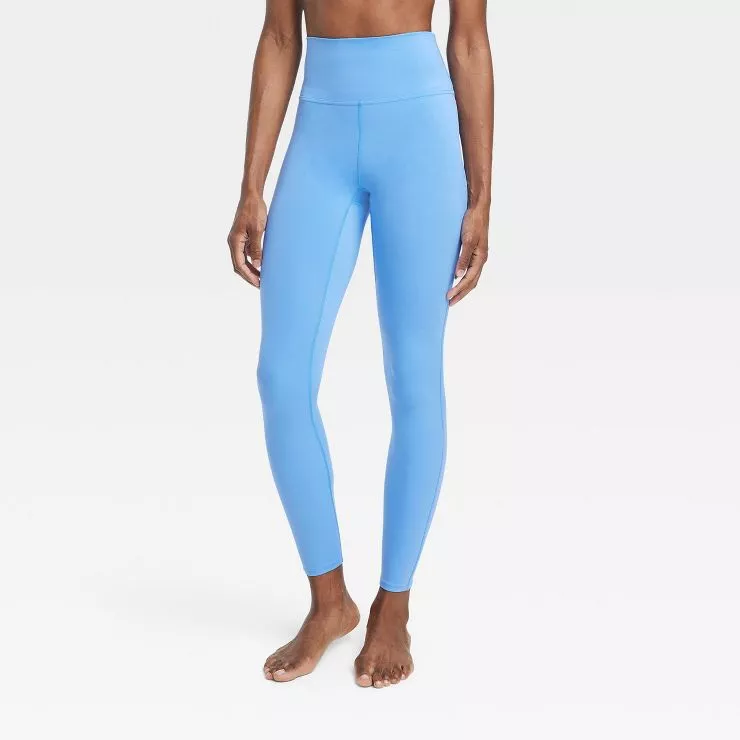 Shoppers rave about  leggings hailed as Lululemon dupe for under €30  and there's 37 colours - RSVP Live