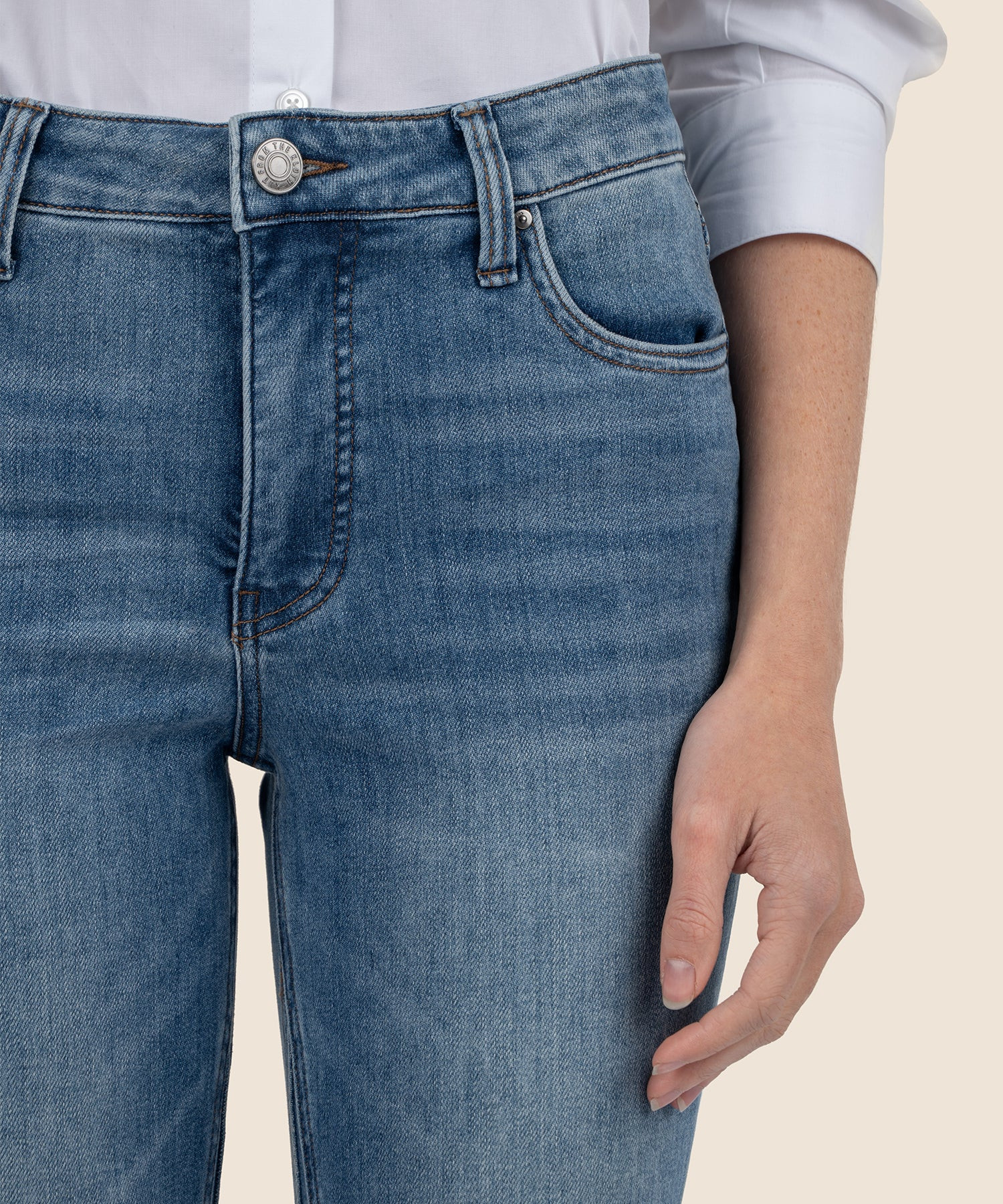 Kelsey High Rise Ankle Flare in Brace Wash - Kut from the Kloth | Kut From Kloth