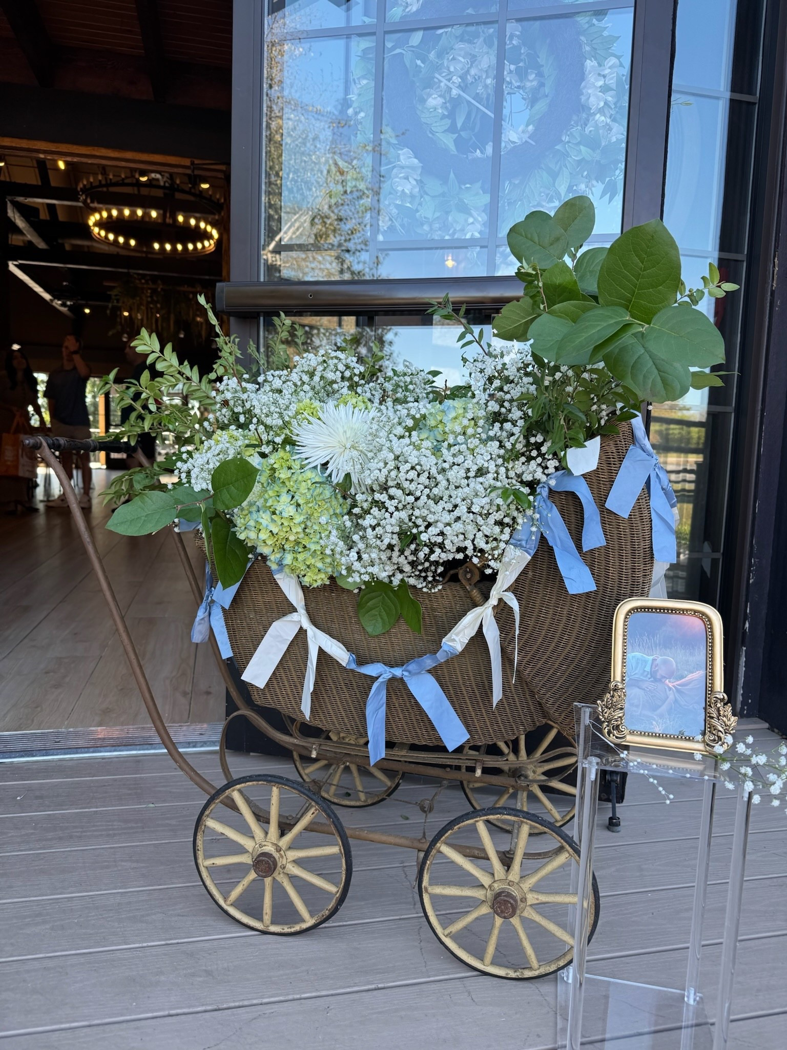bow garland from Amazon

#LTKWedding #LTKBump #LTKBaby