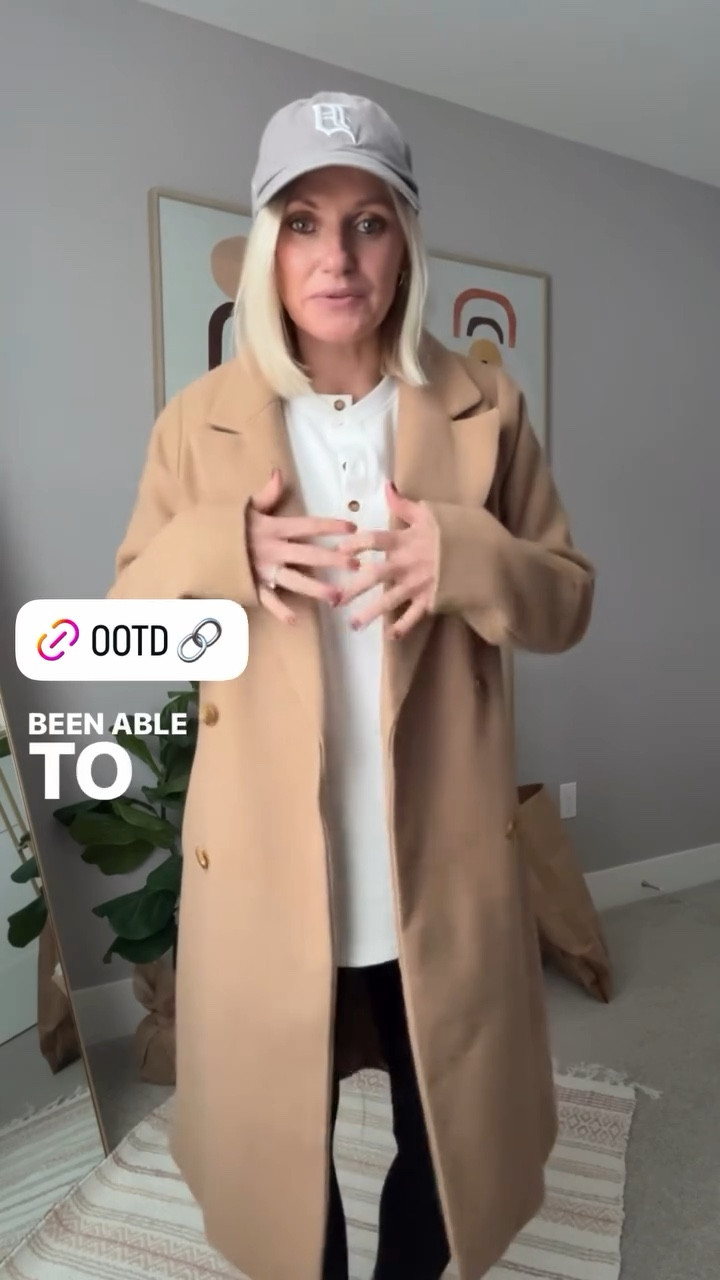 Mid winter outfit idea I wore this week to run errands! 
Coat- xsmall
Shirt- small
Leggings- xsmall

#LTKOver40 #LTKootd #LTKPetite