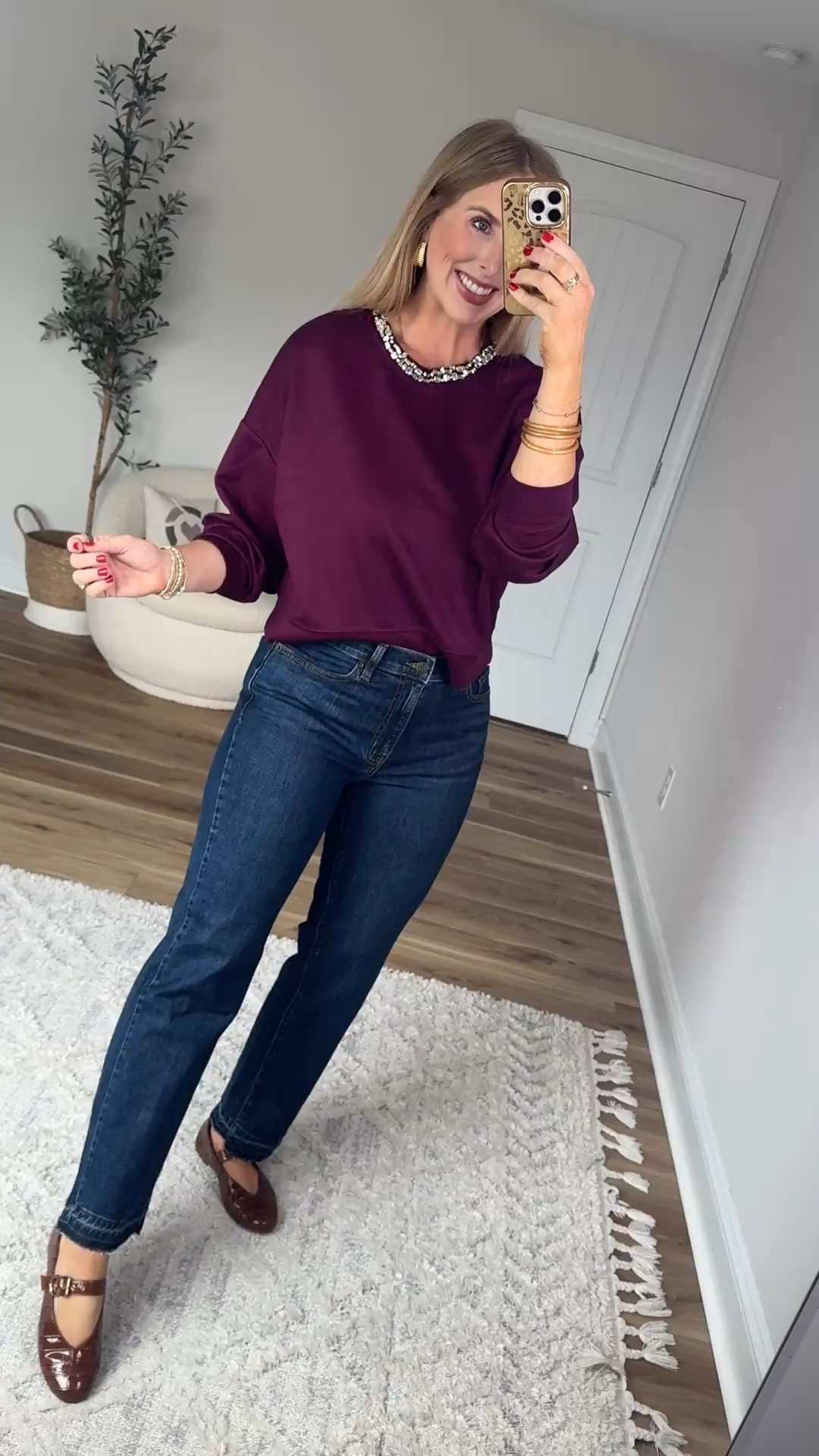 ScubaKnit sweatshirt with embellished collar from Walmart!

#LTKootd #LTKxWalmart