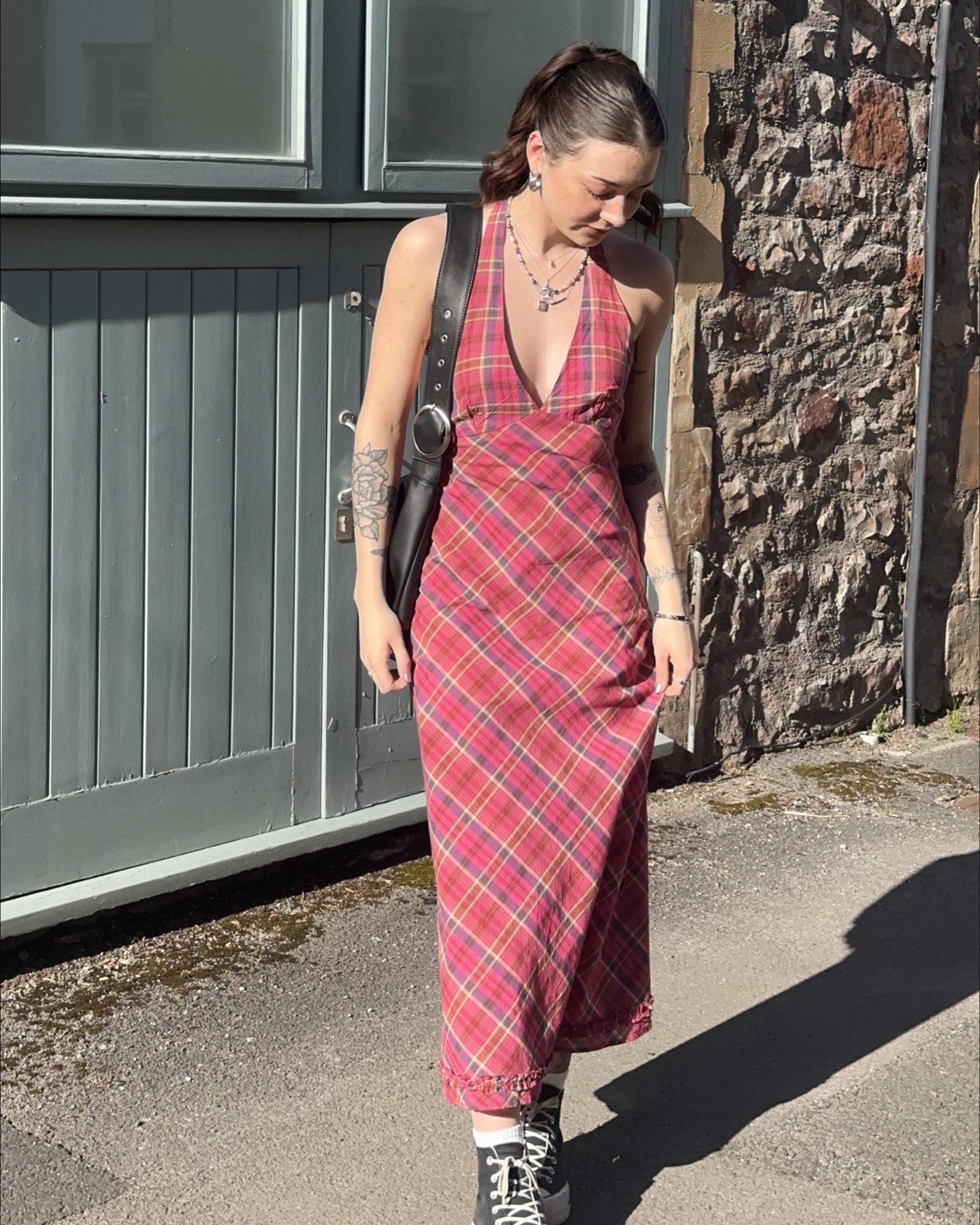Urban outfitters spring outfit inspo 

Picnic dress spring dress midi dress leather bag jorts sunglasses BDG denim vest top

#LTKdresses #LTKuk #LTKspring