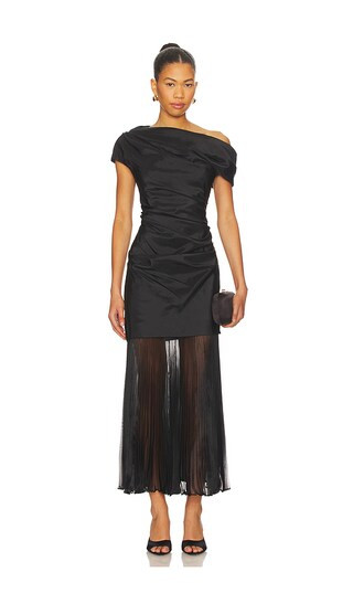 Email Address
            
                
                enter a valid email address | Revolve Clothing (Global)