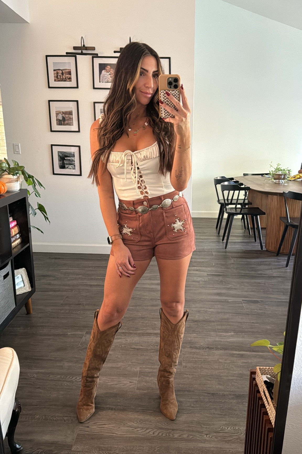 When you forget to get a photo in the last night out outfit! 
Nash night out 3 ⚡️

#LTKMostLoved #LTKFindsUnder50 #LTKFindsUnder100