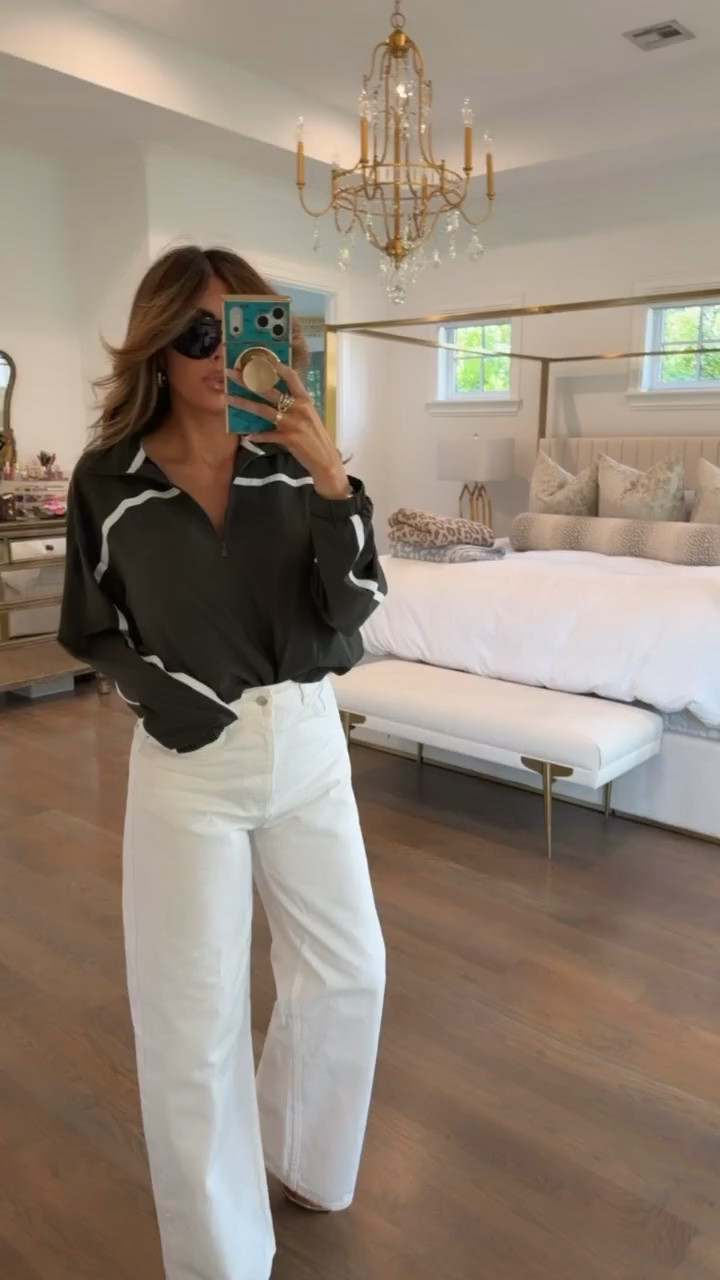 It’s super light weight. Wearing a small! Sized down to a 27 in these jeans!

Nordstrom fashion, Nordstrom finds, Zara fashion, Zara finds, Fall outfits women, Teacher outfits, White high waisted jeans, Gemme Beauty, Emily Gemma

#LTKSeasonal #LTKdayinmylife #LTKgrwm