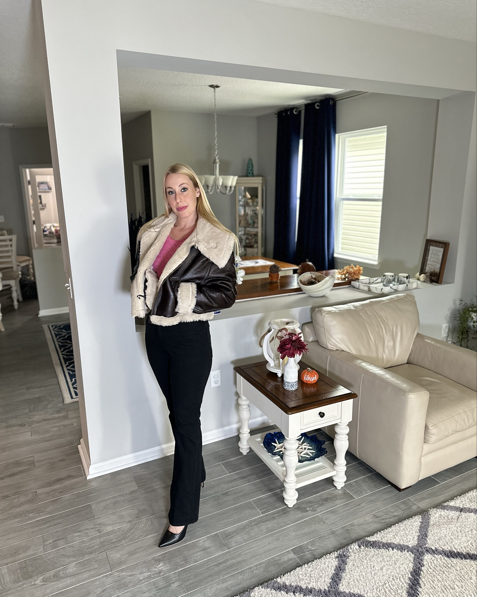 Super snuggly and warm cropped coat
💞 I sized up just so I could layer under it 
💓 fits true to size, zips up and is so soft and warm inside 

#LTKFindsUnder50 #LTKFindsUnder100 #LTKStyleTip